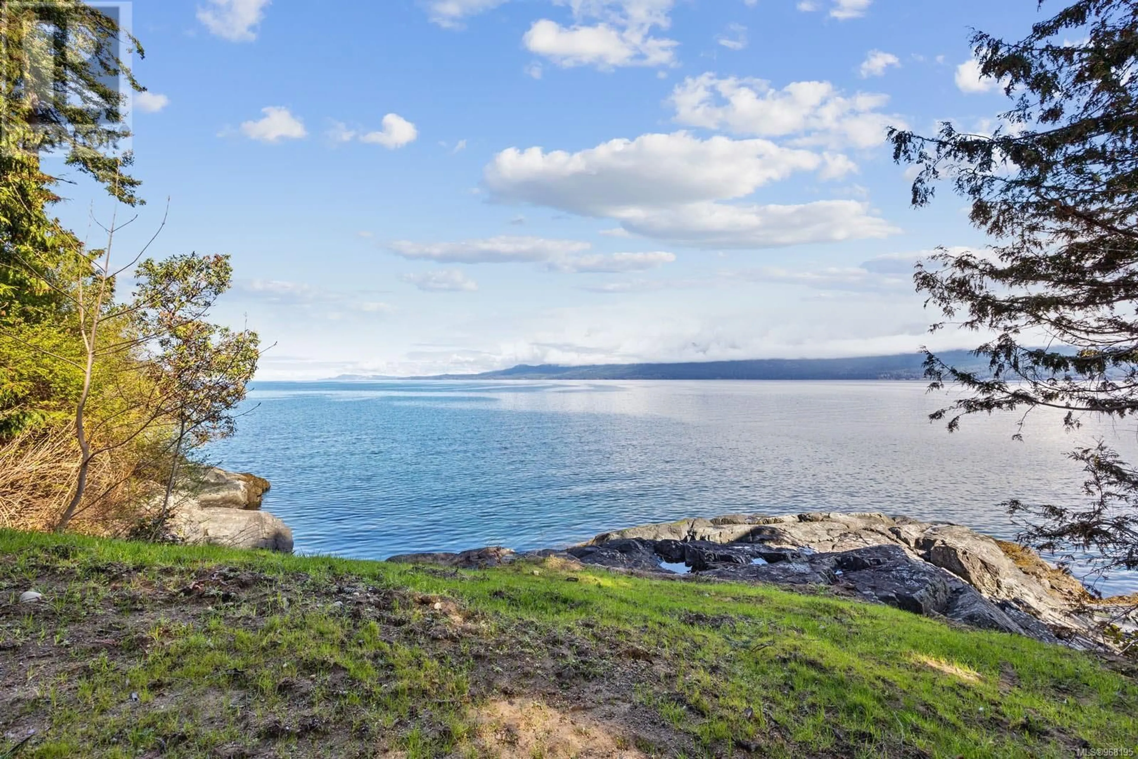 A pic from outside/outdoor area/front of a property/back of a property/a pic from drone, water/lake/river/ocean view for 4 Mine Rd, Lasqueti Island British Columbia V0R2J0