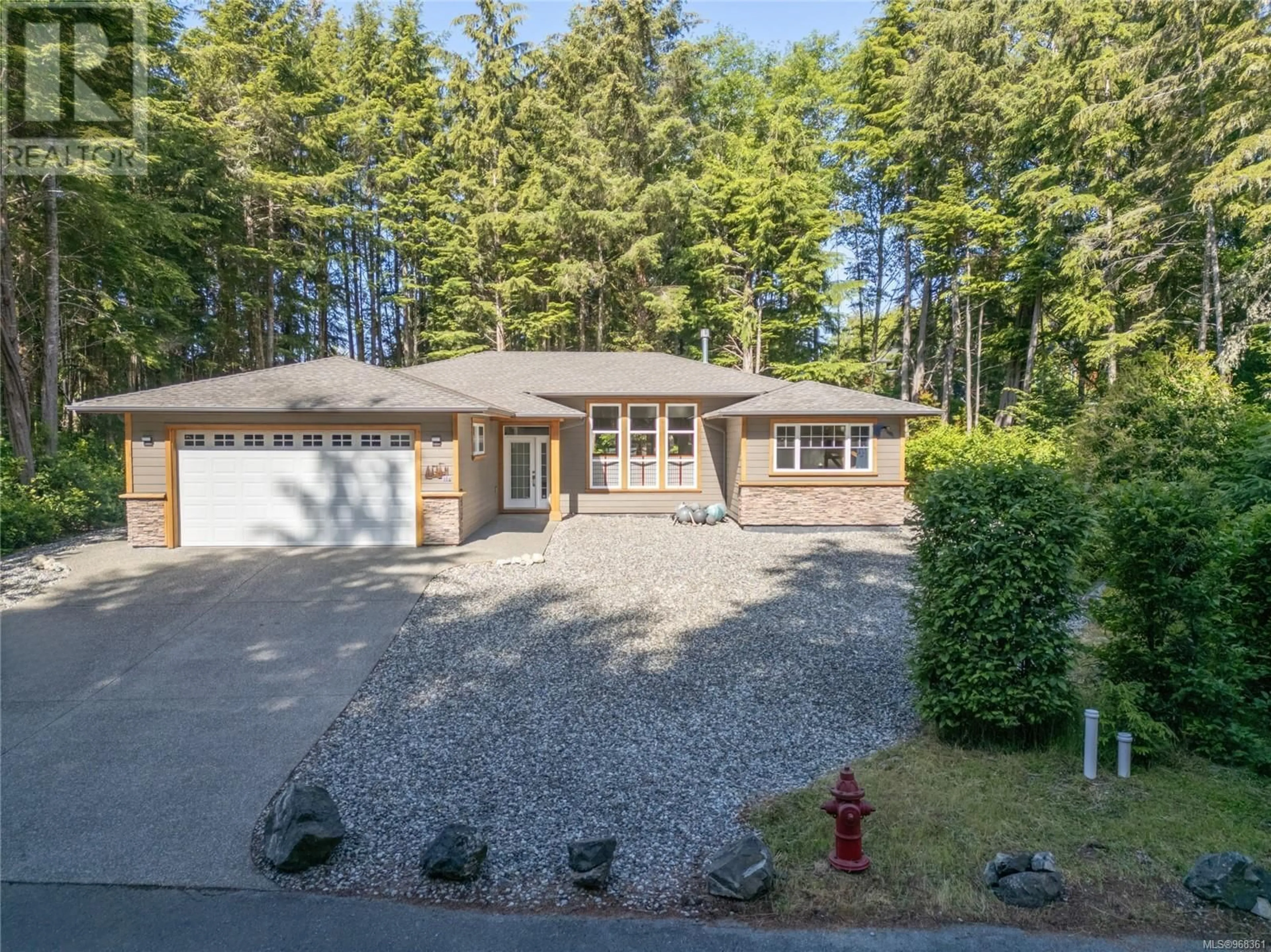 Frontside or backside of a home for 884 Elina Rd, Ucluelet British Columbia V0R3A0