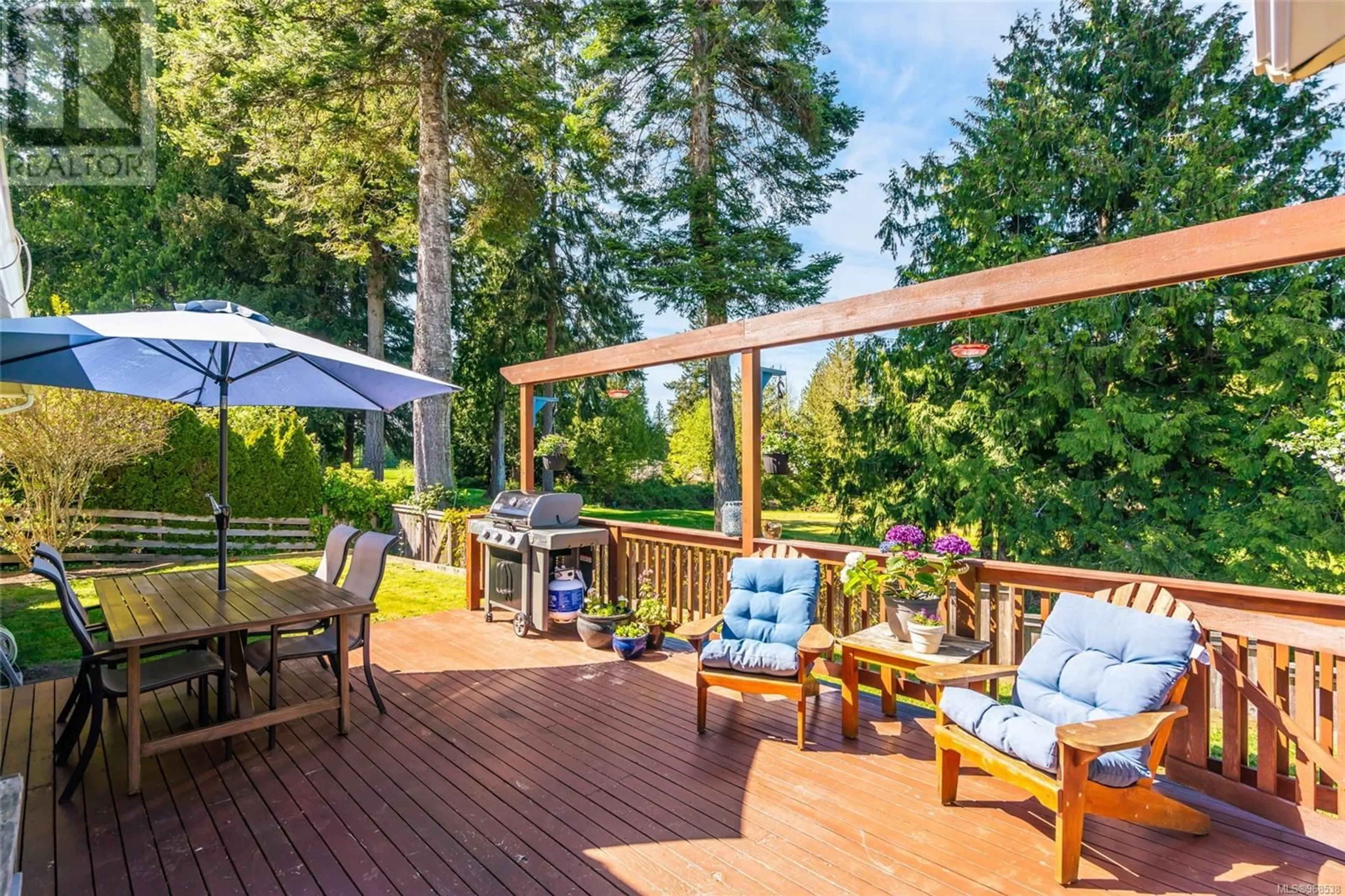 Patio for 1169 Wedgewood Close, Qualicum Beach British Columbia V9K1C6