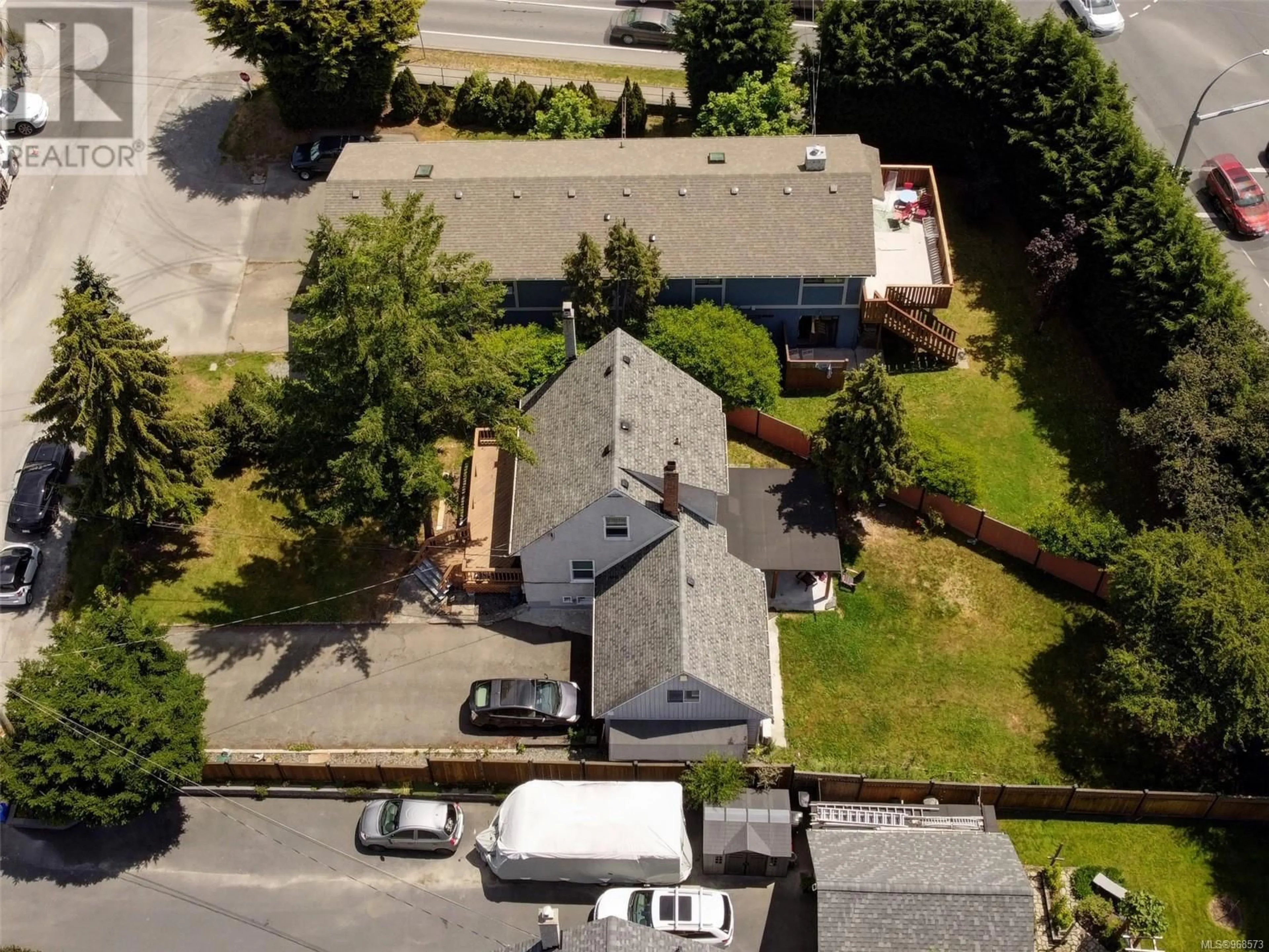 Frontside or backside of a home for 4580 Elk Lake Dr, Saanich British Columbia V8Z5M1