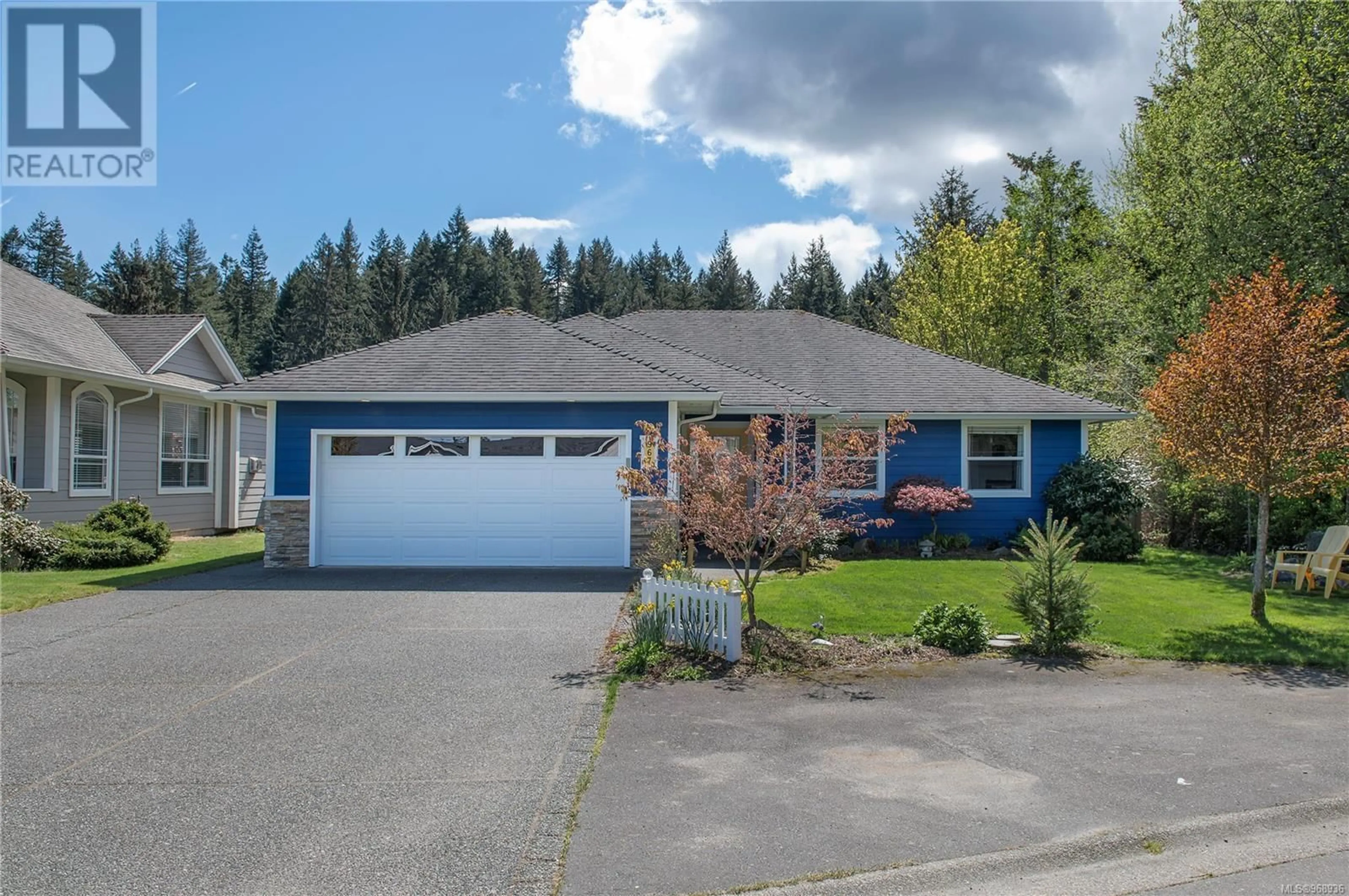 Frontside or backside of a home for 967 Heritage Meadow Dr, Campbell River British Columbia V9W8H9