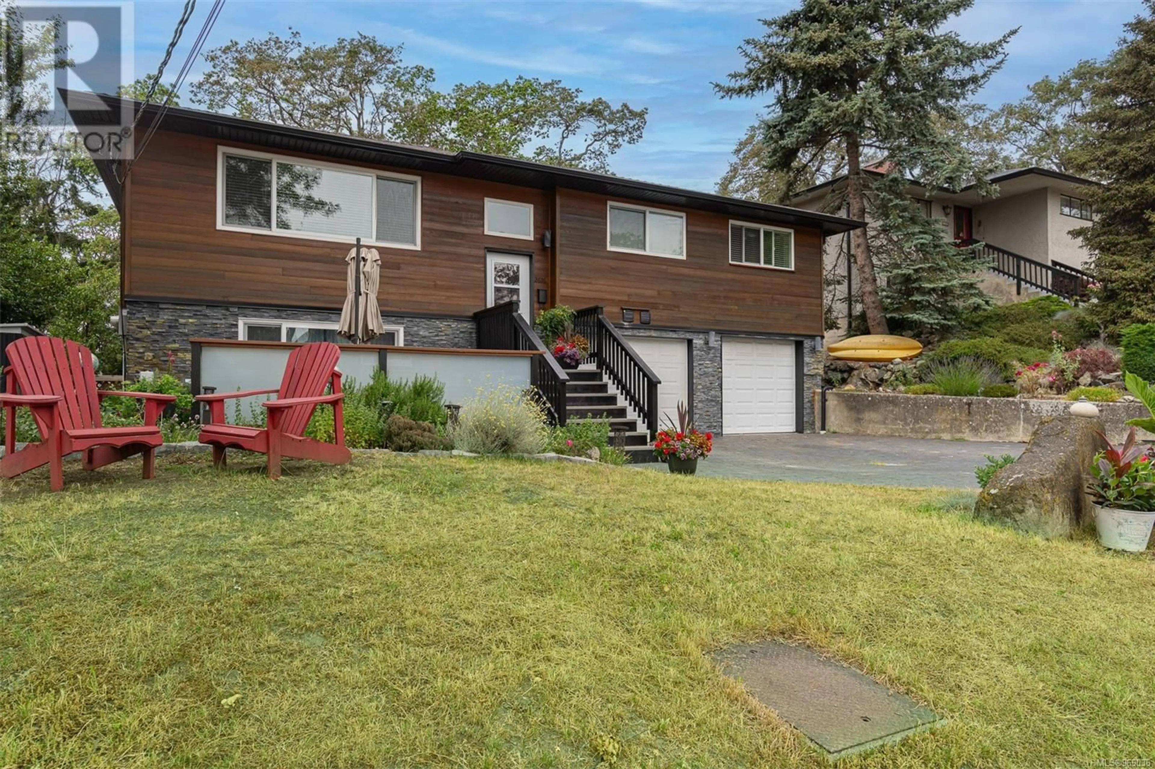 Frontside or backside of a home for 2674 Capital Hts, Victoria British Columbia V8T3M2