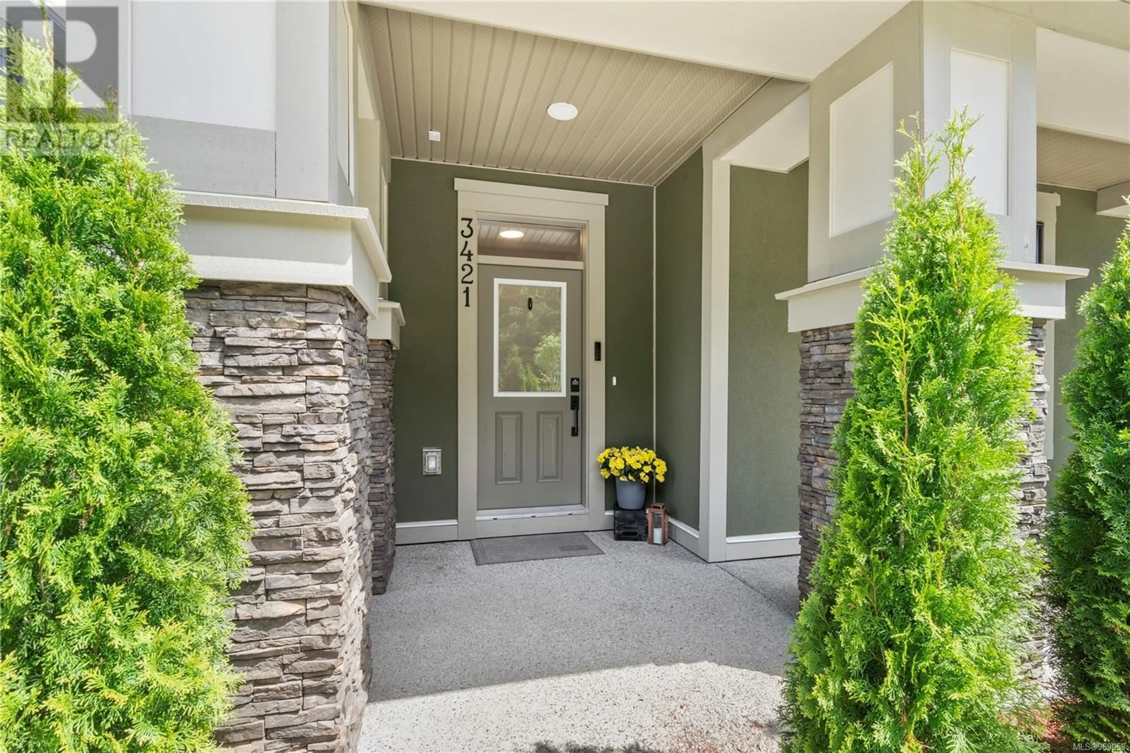 Indoor entryway for 3421 Ryder Hesjedal Way, Colwood British Columbia V9C0R5