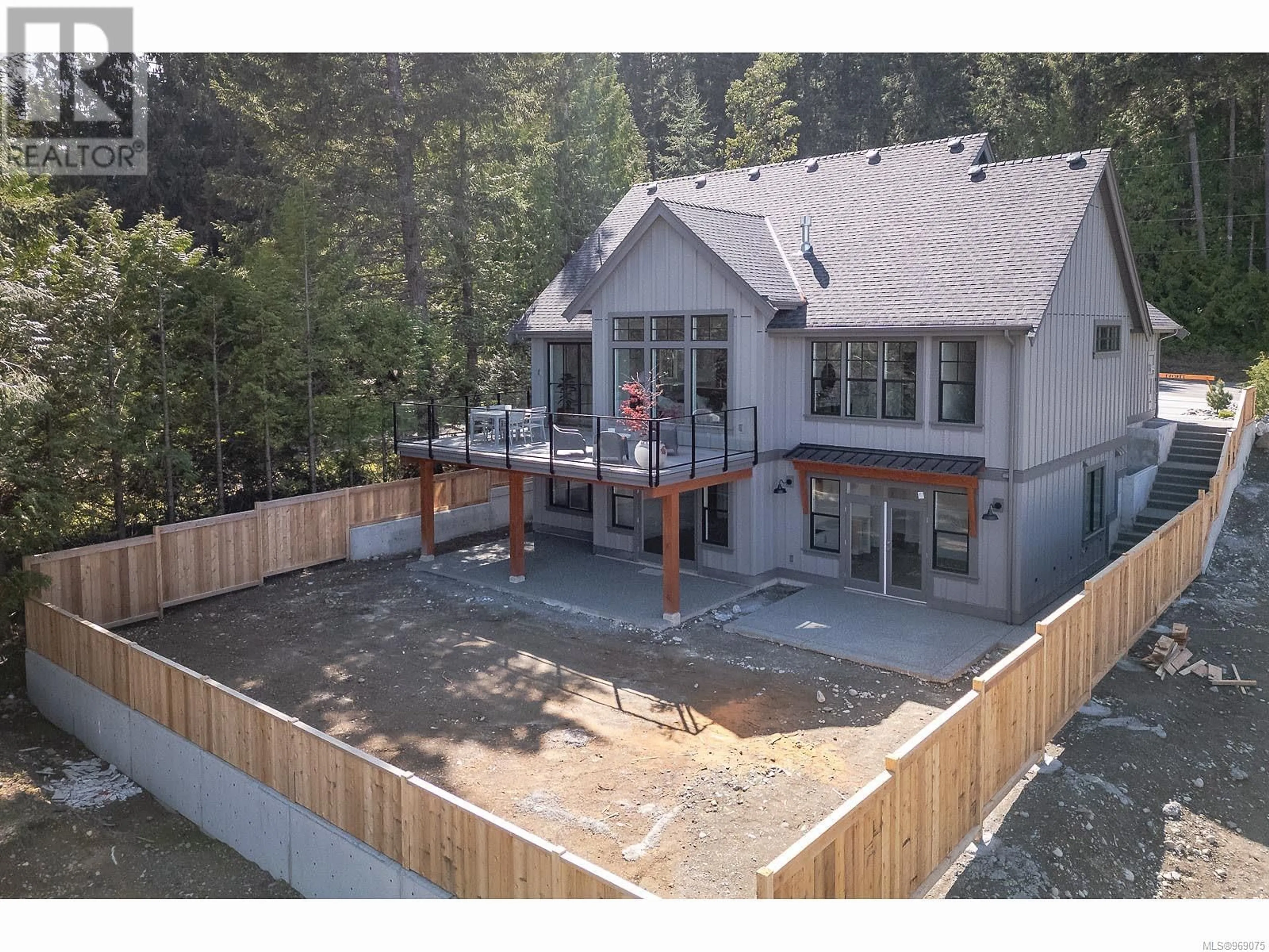 Frontside or backside of a home for 1047 HAREWOOD MINES Rd, Nanaimo British Columbia V9R5P5