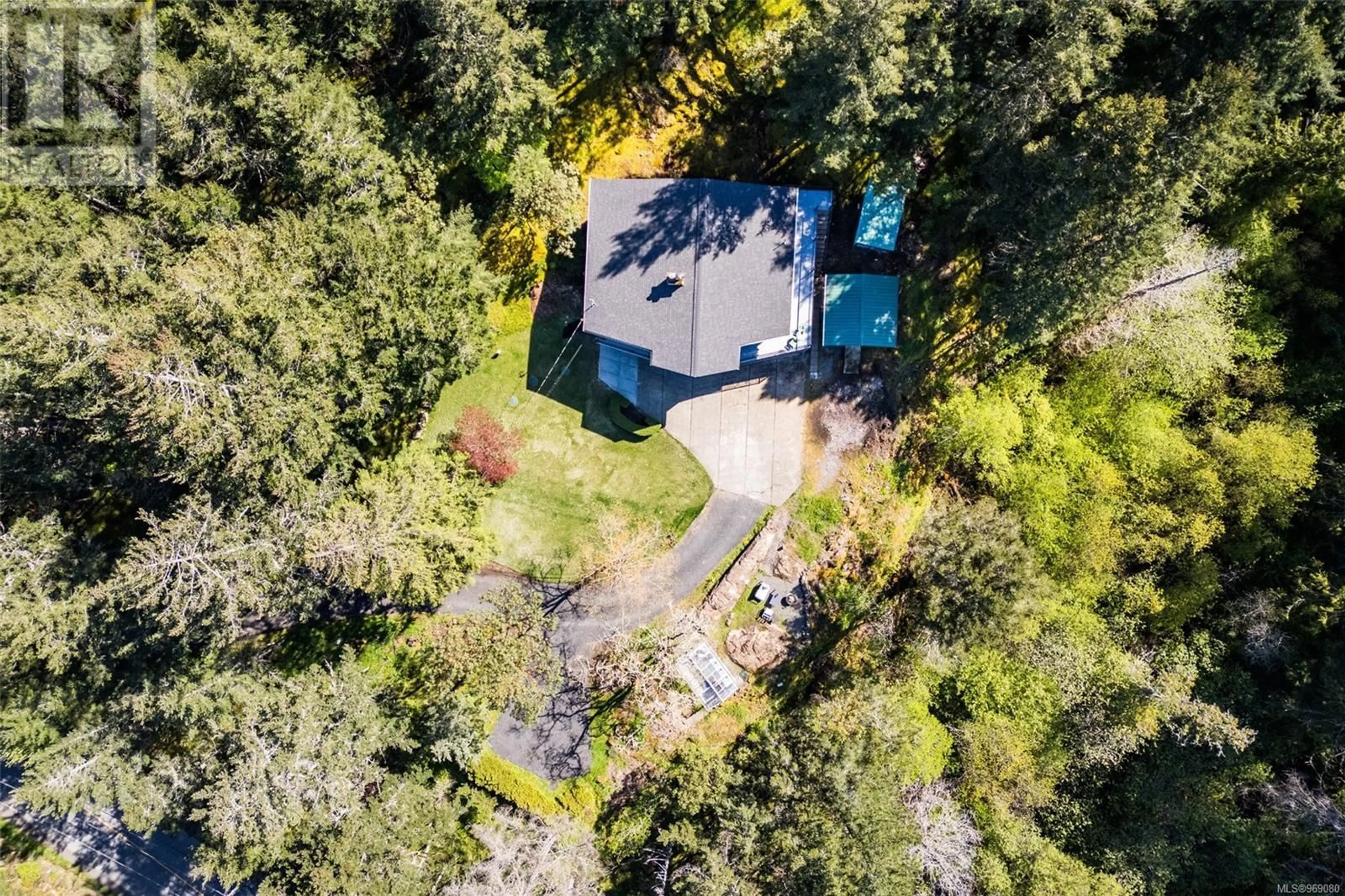 Cottage for 1051 Glen Forest Way, Metchosin British Columbia V9C3X8