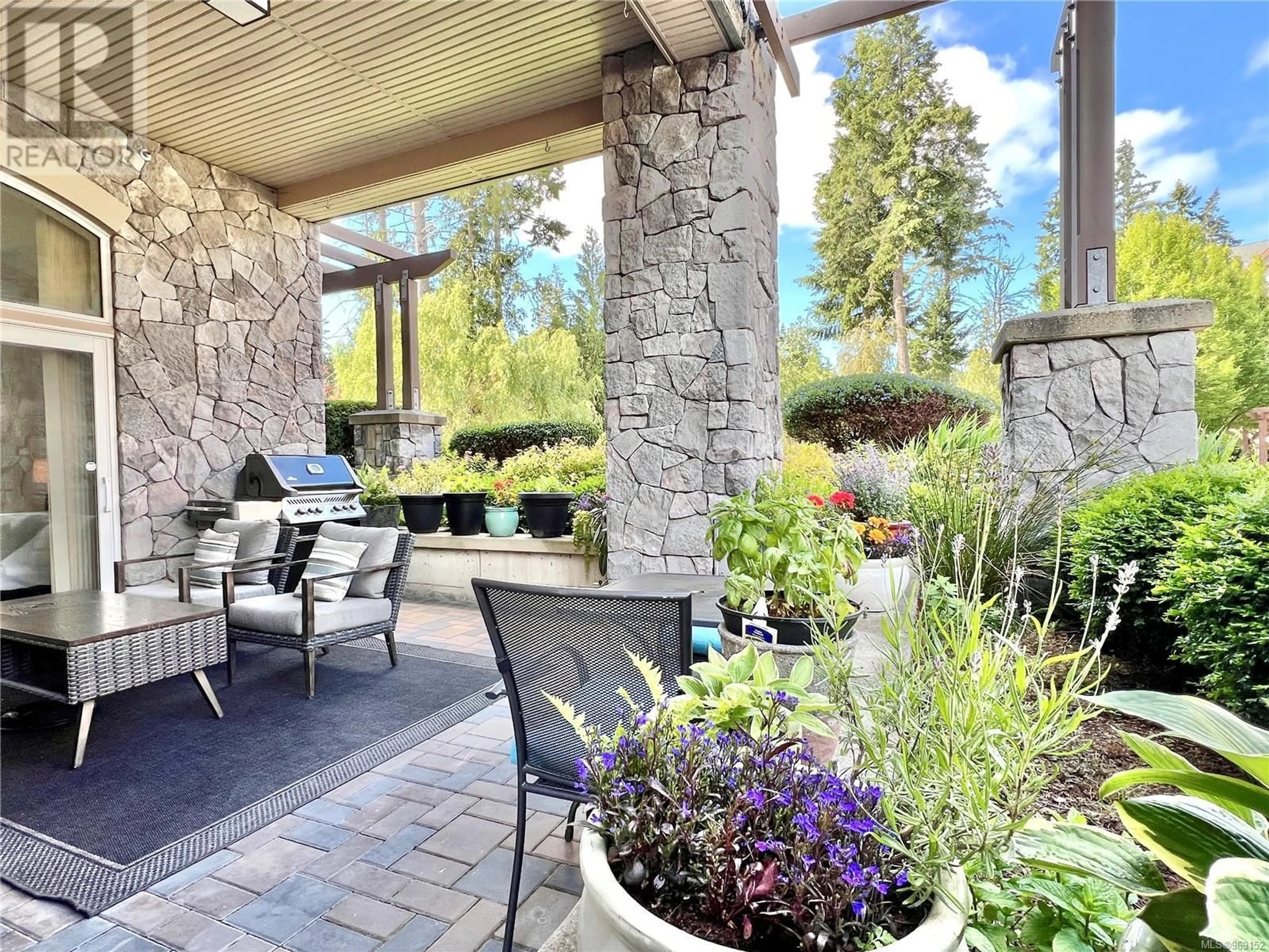 Patio for 144 1325 Bear Mountain Pkwy, Langford British Columbia V9B6T8