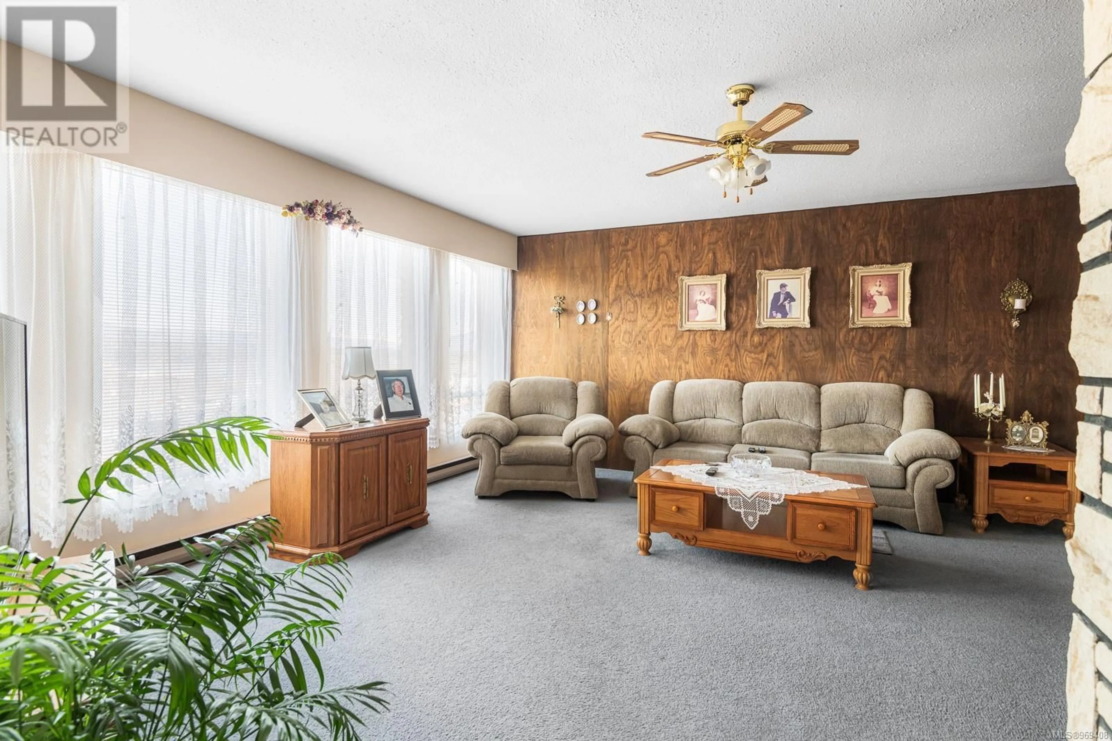 Living room for 2849 6th Ave, Port Alberni British Columbia V9Y2H1