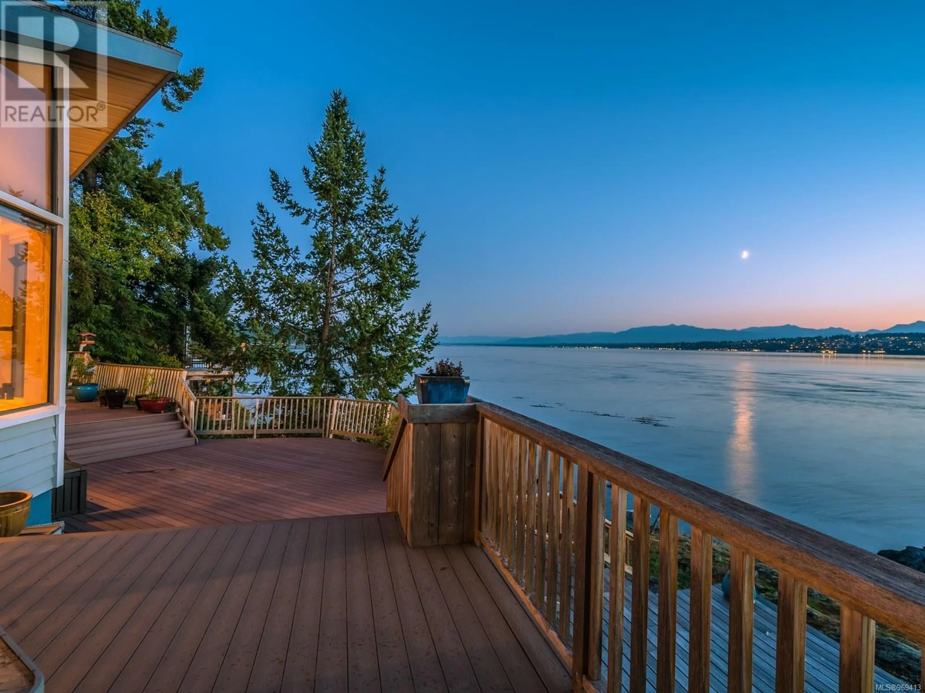 Patio, the view of lake or river for 751 Noble Rd, Quathiaski Cove British Columbia V0P1N0