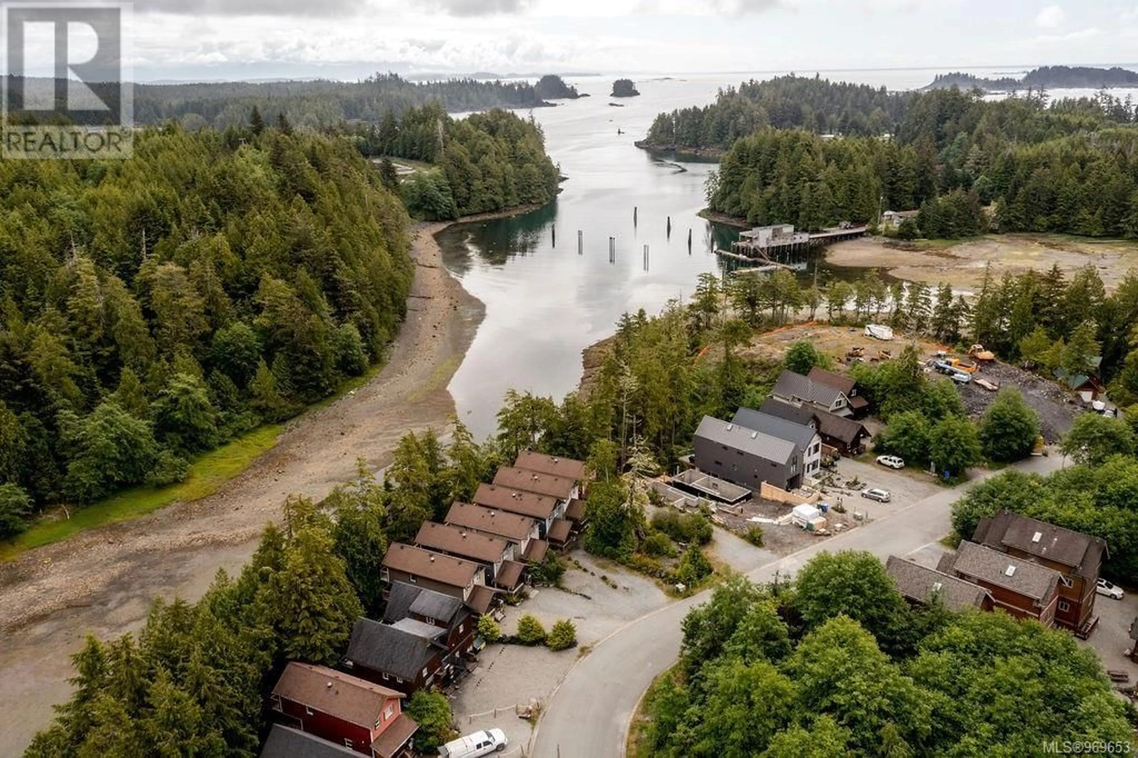 Lakeview for 269 Boardwalk Blvd, Ucluelet British Columbia V0R3A0