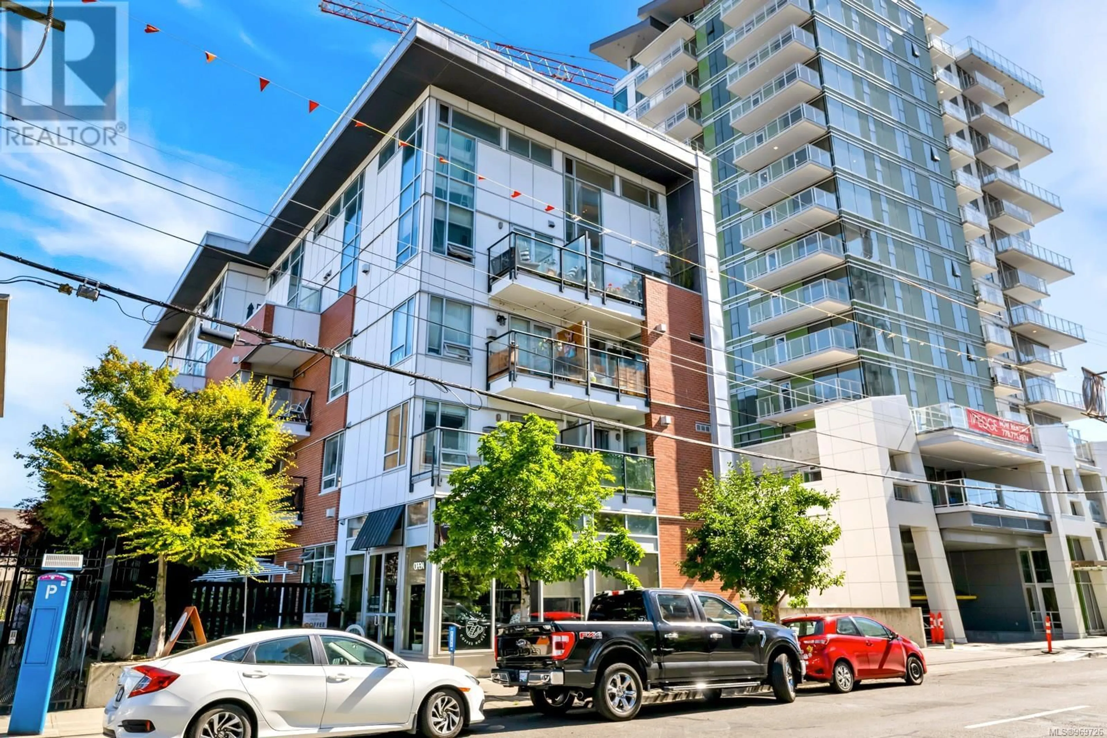 A pic from exterior of the house or condo for 309 932 Johnson St, Victoria British Columbia V8V3W3