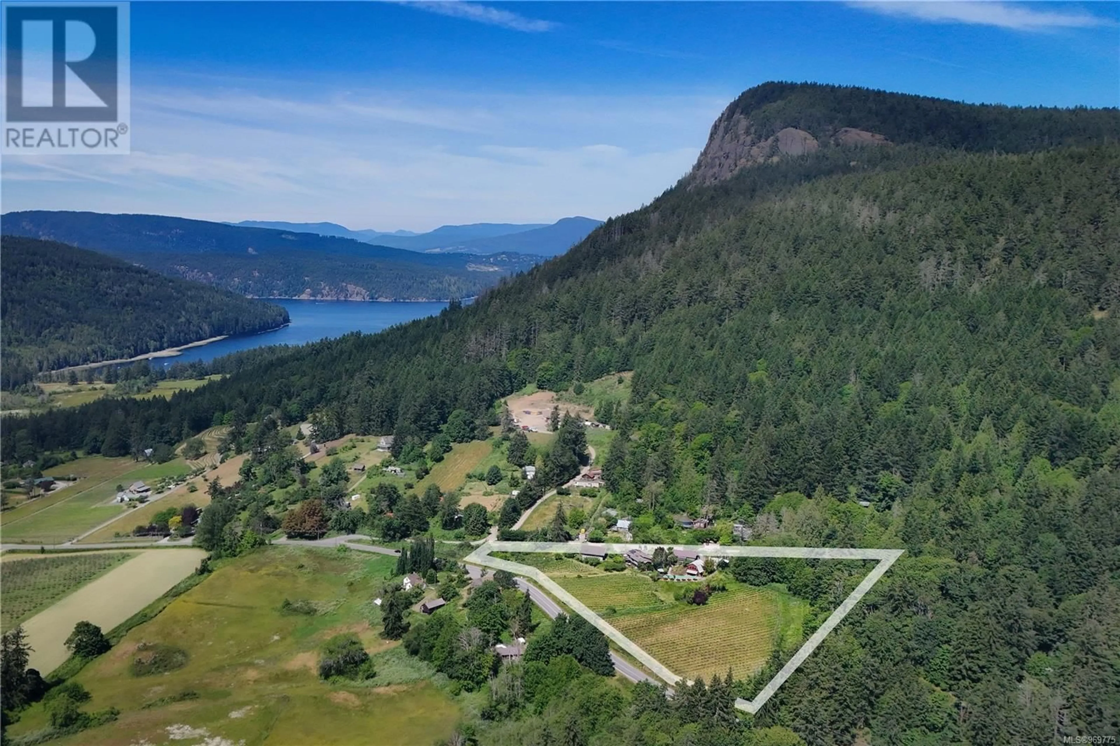 A pic from outside/outdoor area/front of a property/back of a property/a pic from drone, water/lake/river/ocean view for 151 Lee Rd, Salt Spring British Columbia V8K2A5