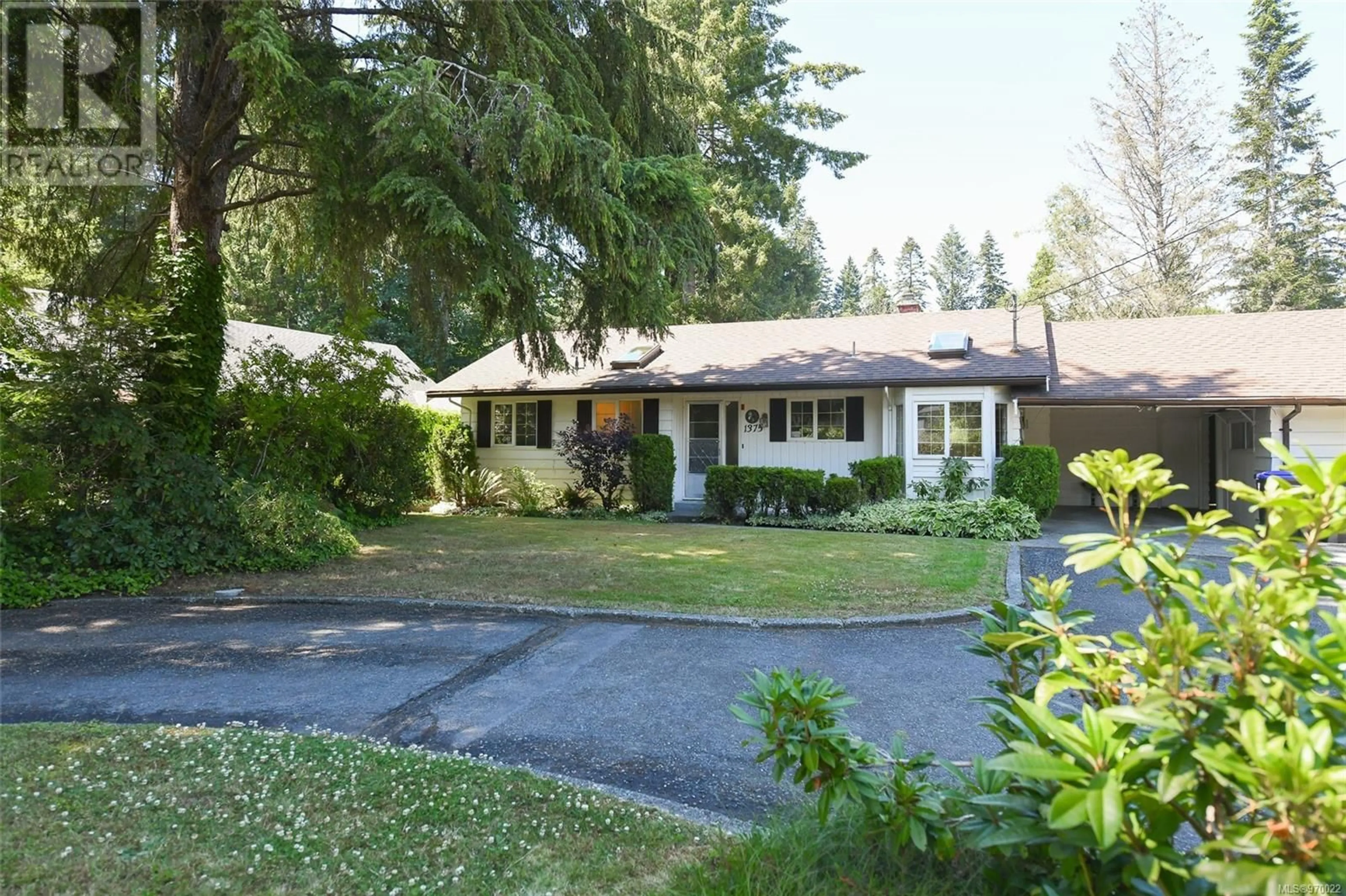 Frontside or backside of a home, cottage for 1375 Robert Lang Dr, Courtenay British Columbia V9N1A2