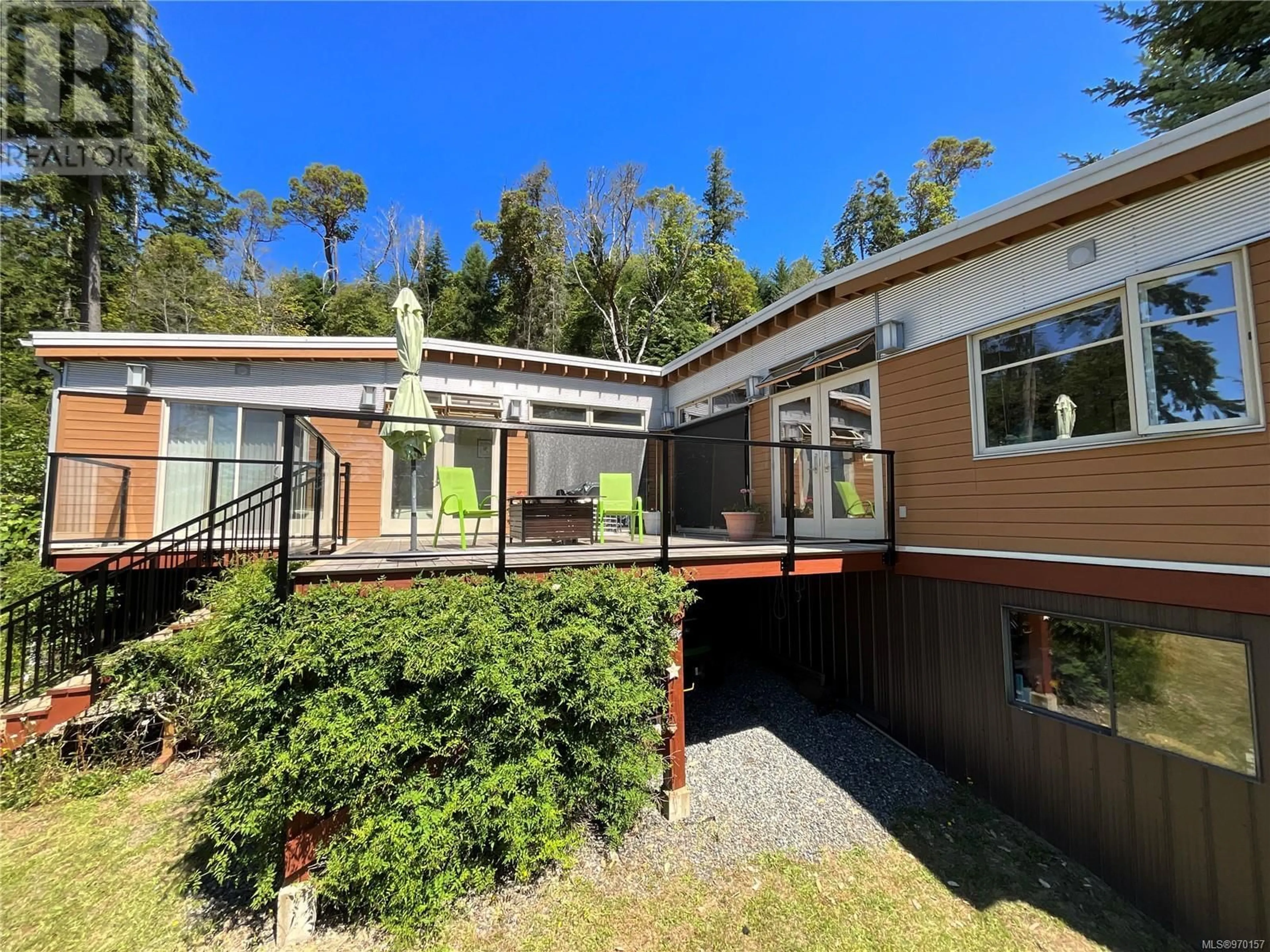 Frontside or backside of a home, cottage for 1985 Seymour Rd, Gabriola Island British Columbia V0R1X6