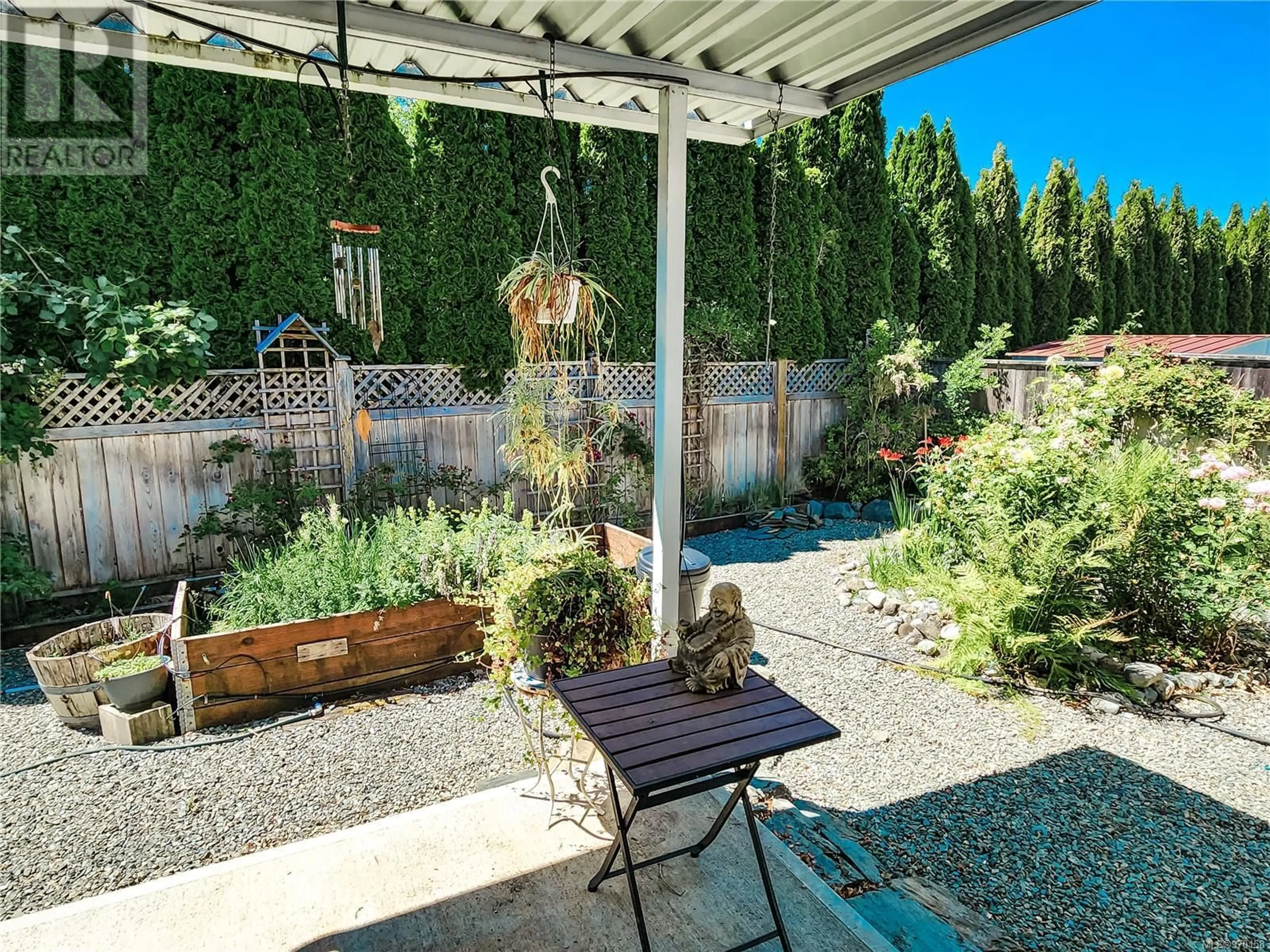 Patio for 114 5555 Grandview Rd, Port Alberni British Columbia V9Y8H5