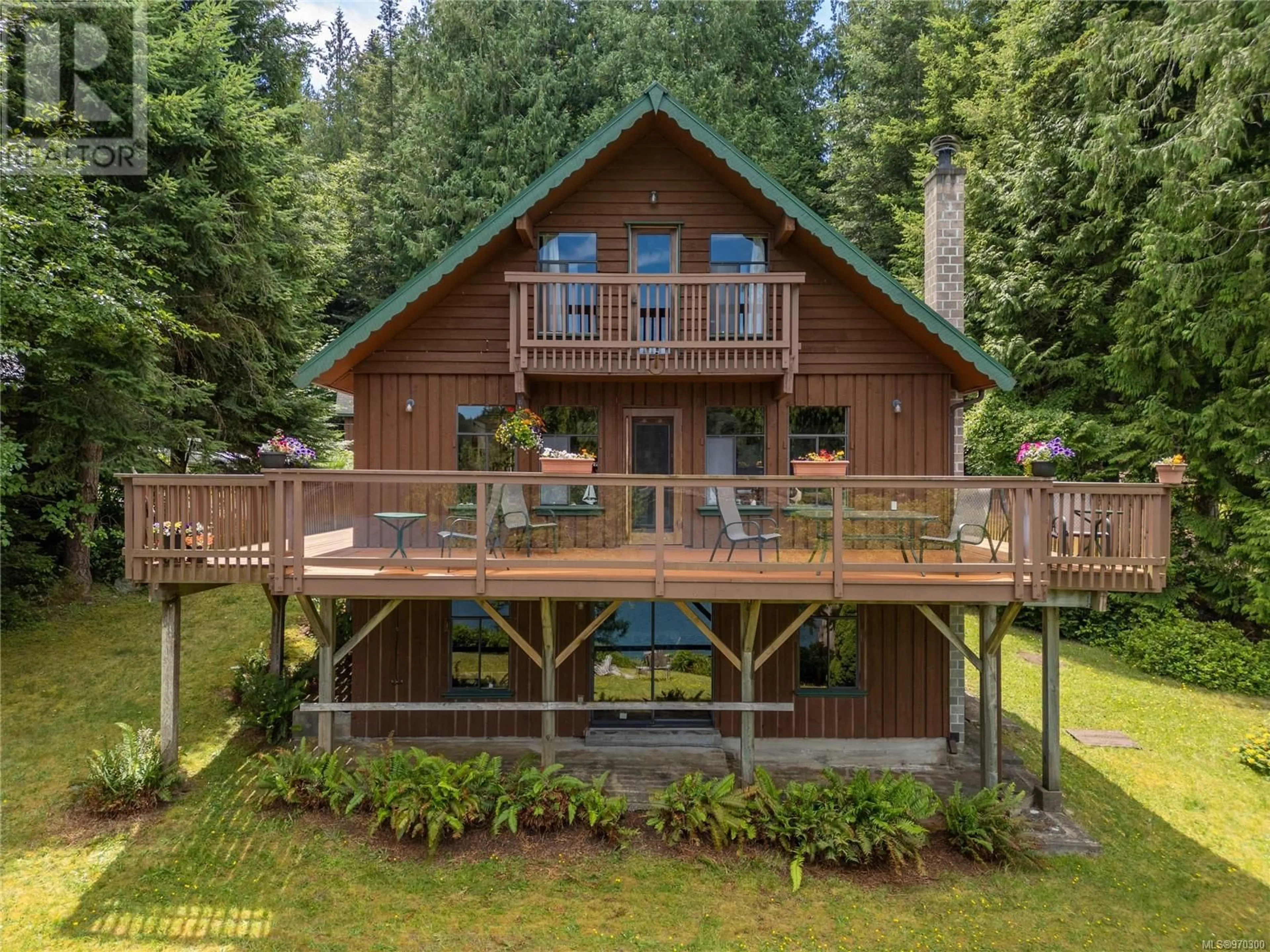 Cottage for 8820 Canal Rd, Pender Island British Columbia V0N2M3