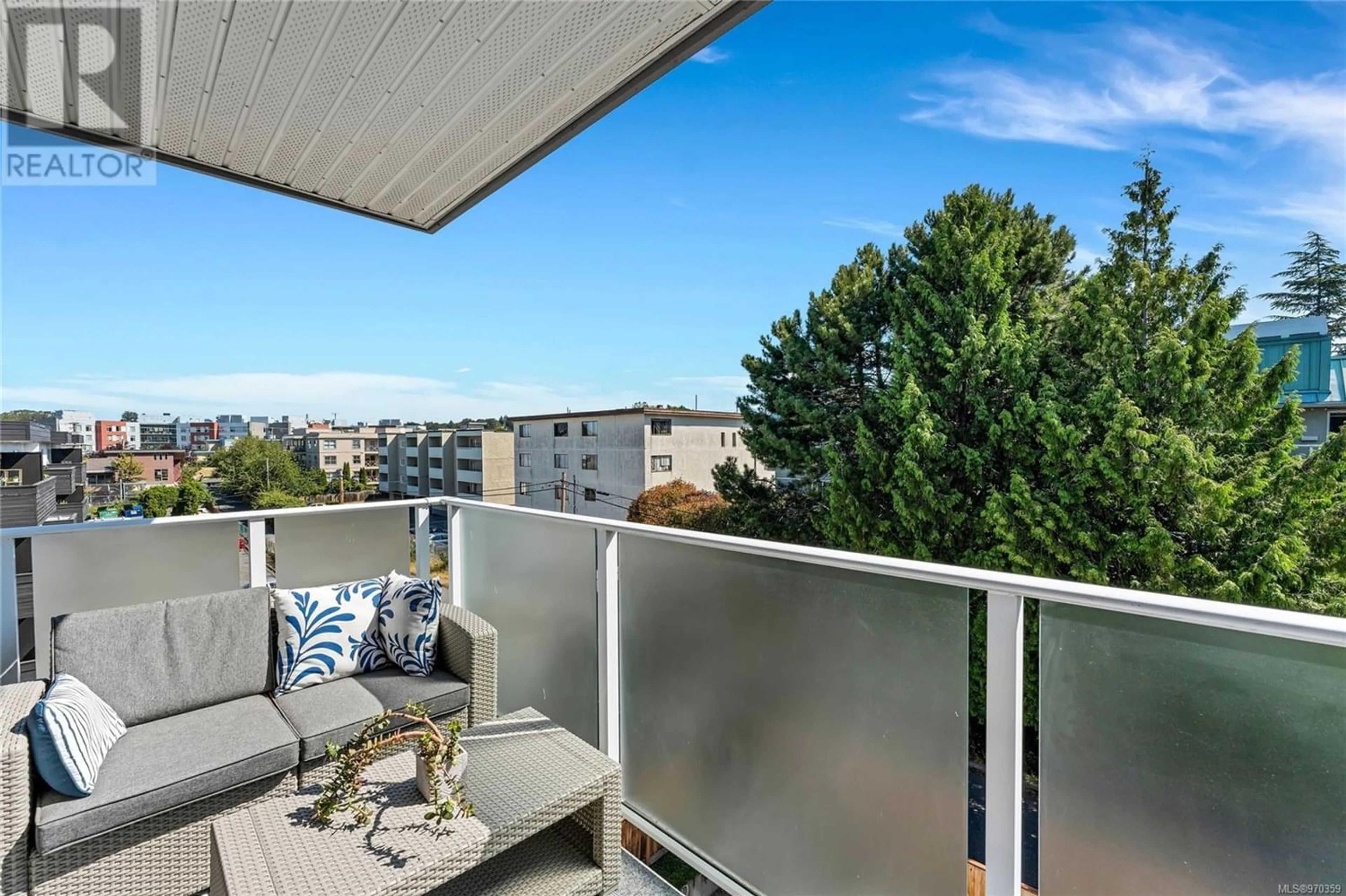 Balcony in the apartment for 304 2515 Dowler Pl, Victoria British Columbia V8T4H7