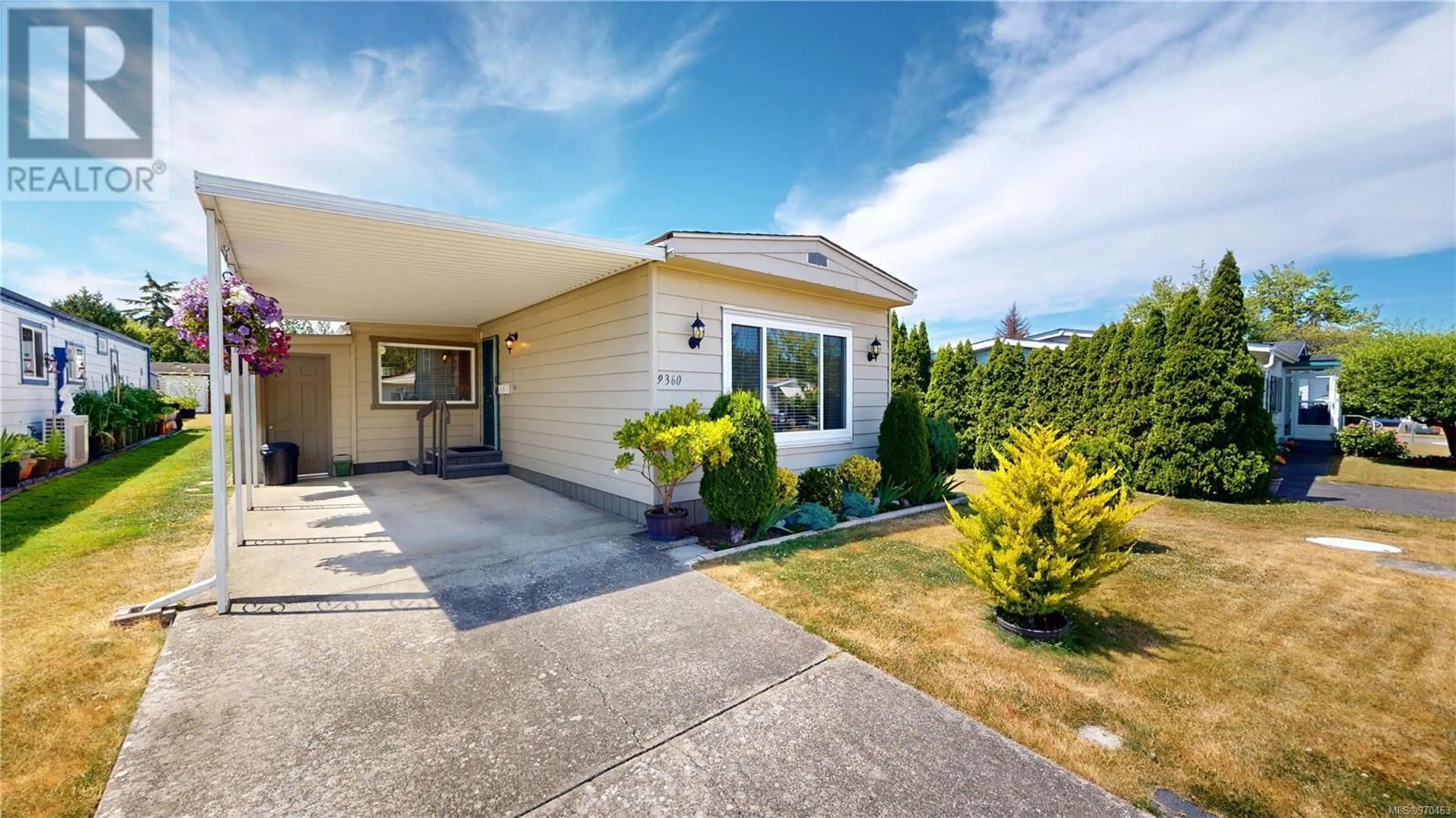 Frontside or backside of a home for 9360 Village Way, Sidney British Columbia V8L4K8