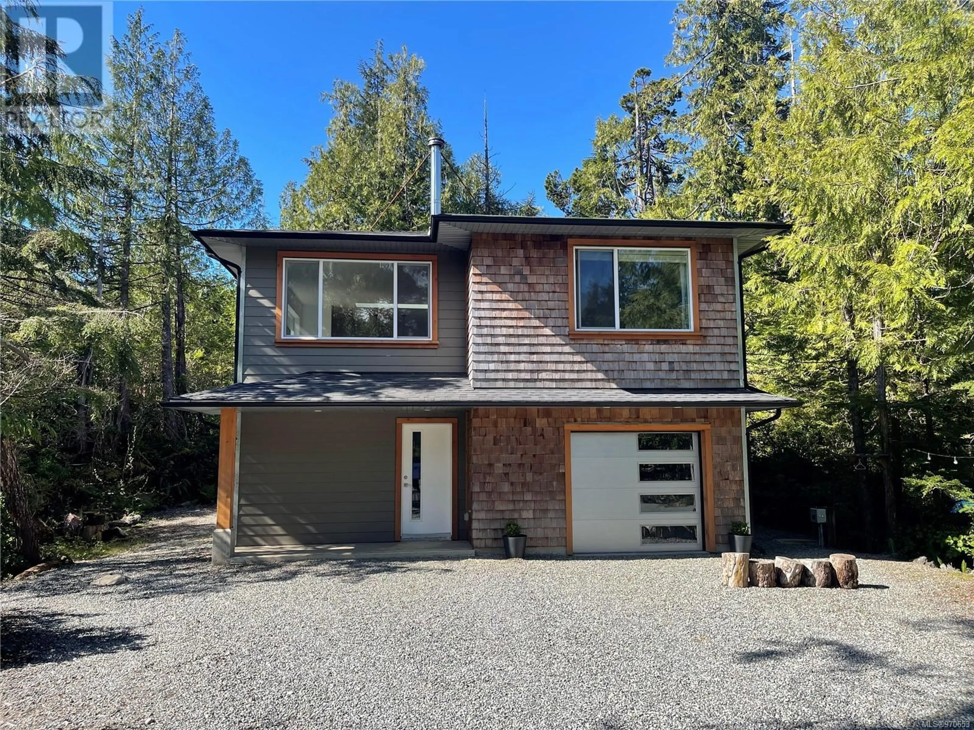 Frontside or backside of a home for 1904 St. Jacques Blvd, Ucluelet British Columbia V0R3A0