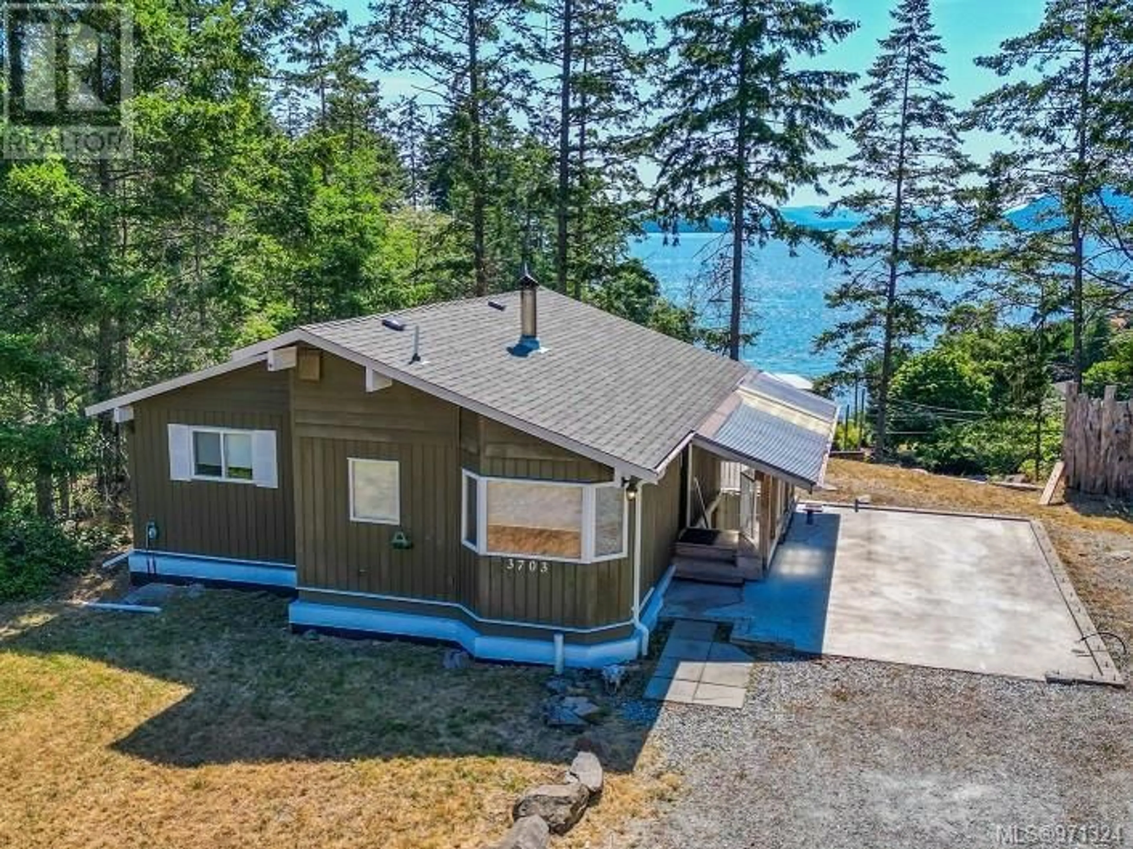 Cottage for 3703 Rope Rd, Pender Island British Columbia V0N2M0