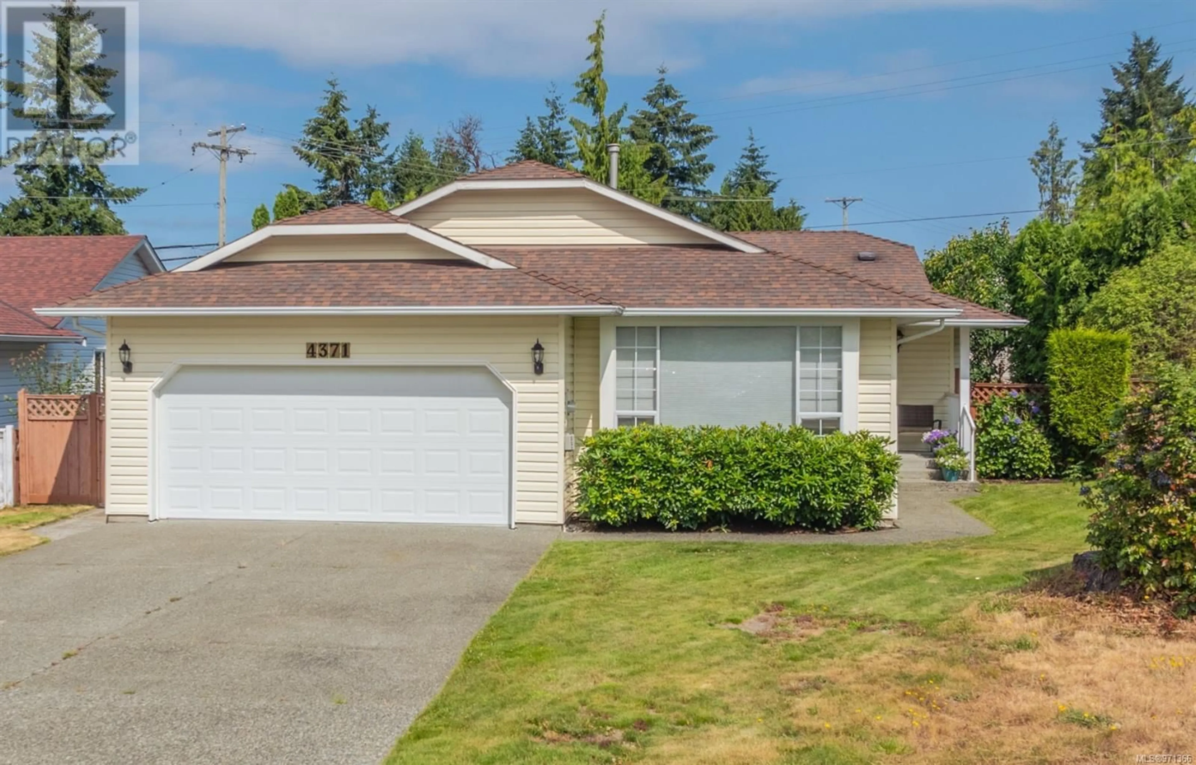 Frontside or backside of a home for 4371 Martin Pl, Nanaimo British Columbia V9T5S3