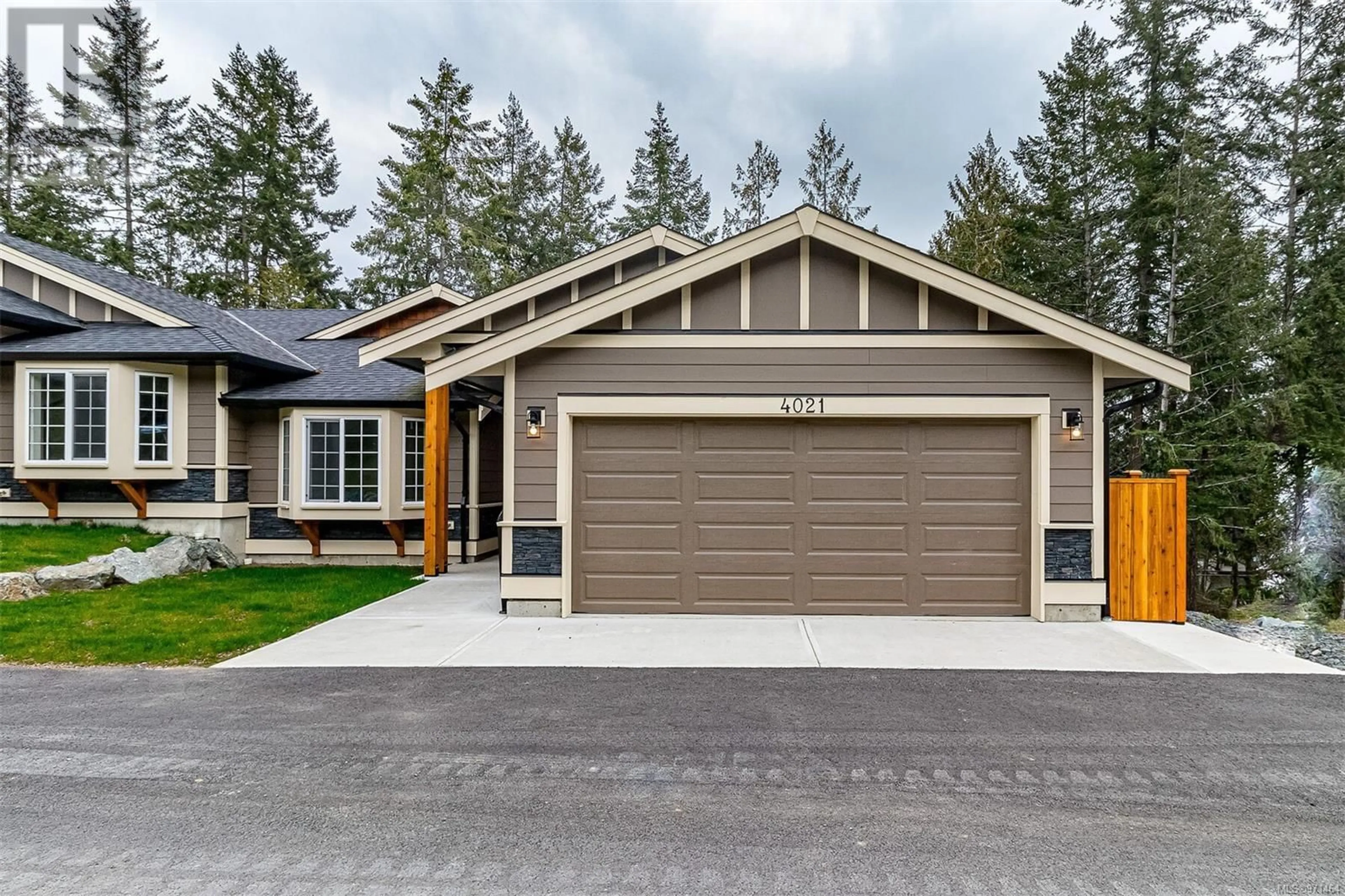 Frontside or backside of a home, cottage for 4021 Otters Close, Duncan British Columbia V9L5Y3