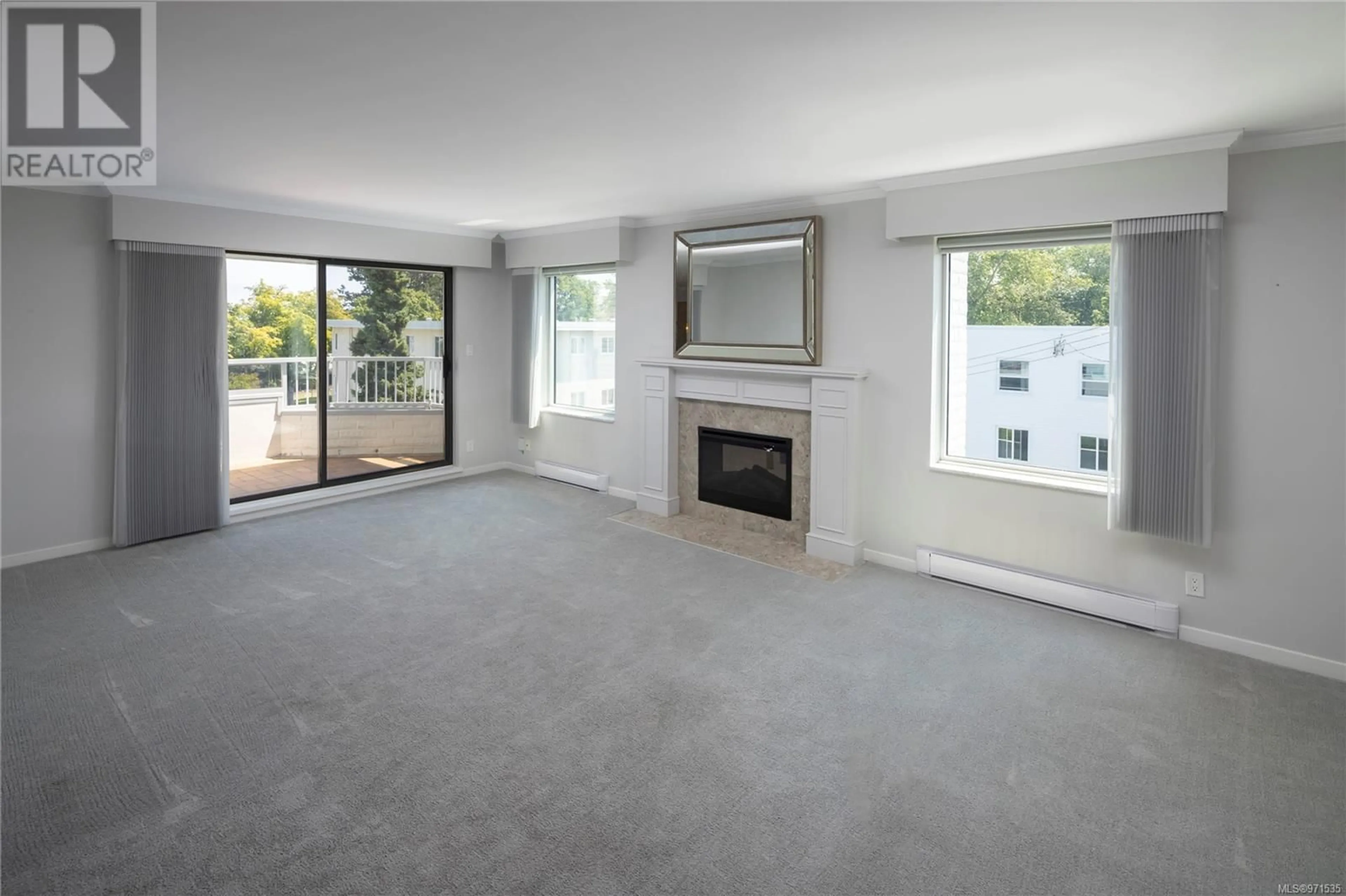 A pic of a room, carpet floors for 409 1370 Beach Dr, Oak Bay British Columbia V8S2N6