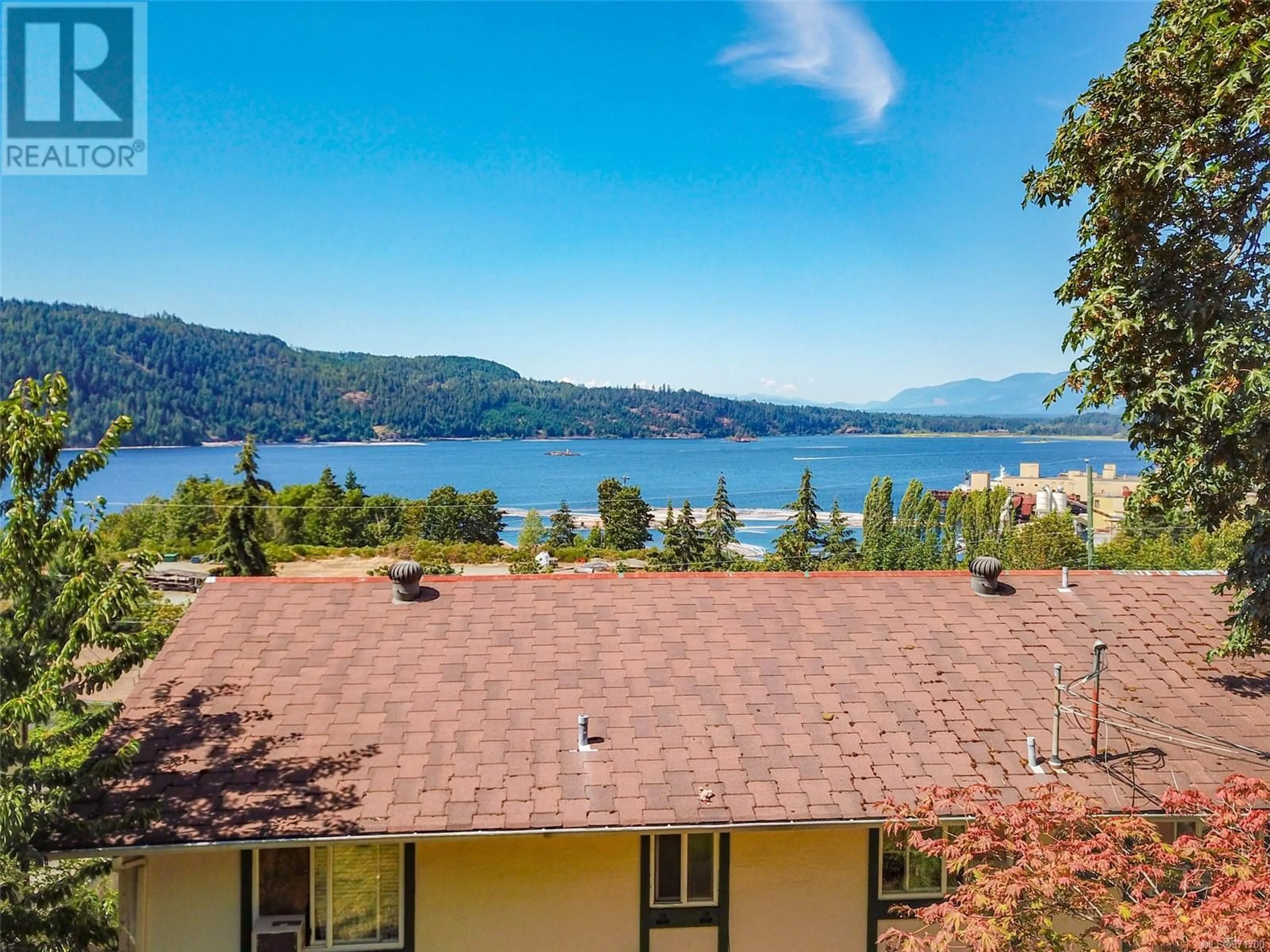 A pic from outside/outdoor area/front of a property/back of a property/a pic from drone, water/lake/river/ocean view for 2209 MALLORY DRIVE, Port Alberni British Columbia V9Y1A2