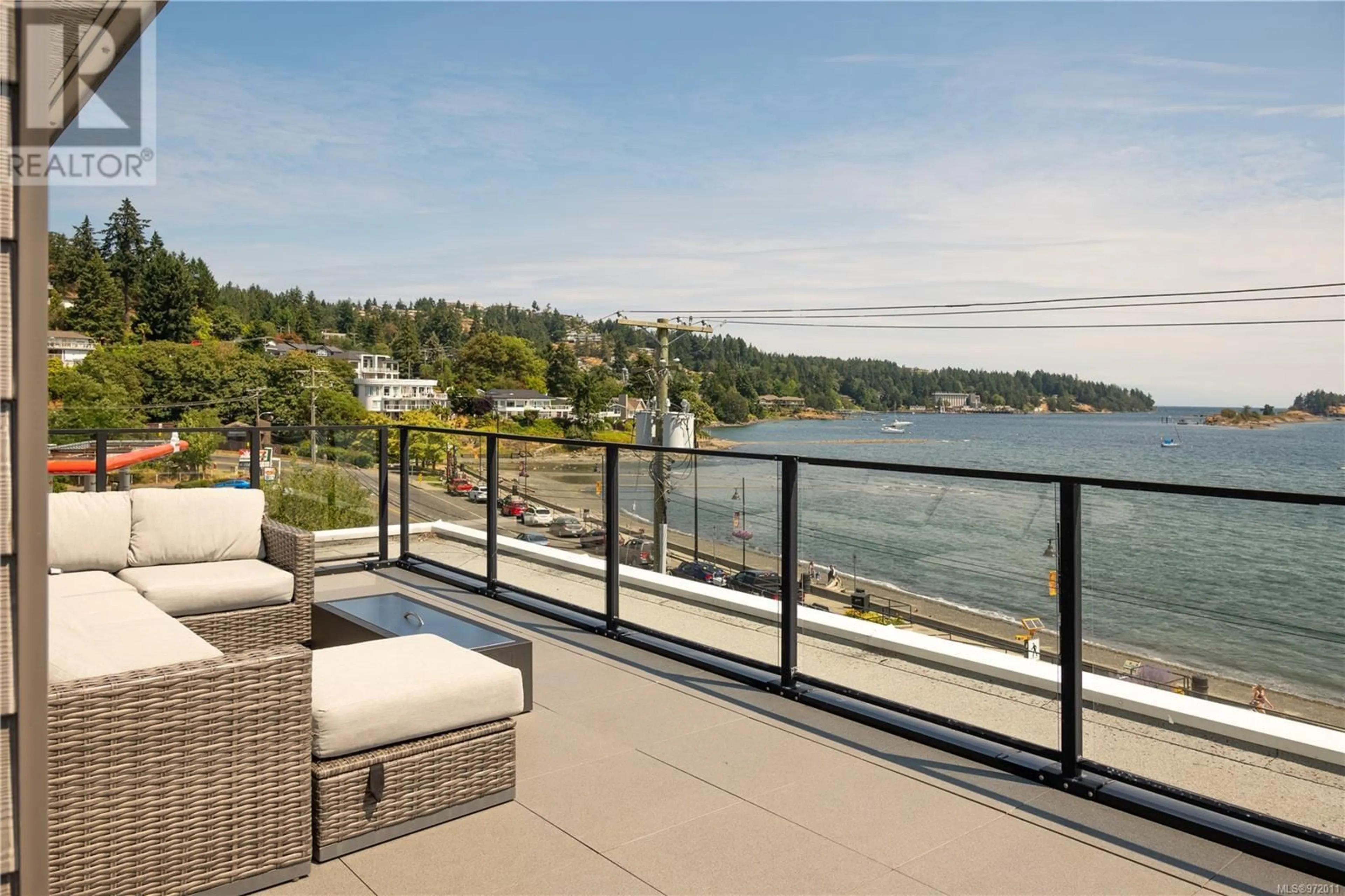 Patio, the view of lake or river for 101 2835 Departure Bay Rd, Nanaimo British Columbia V9S3X1