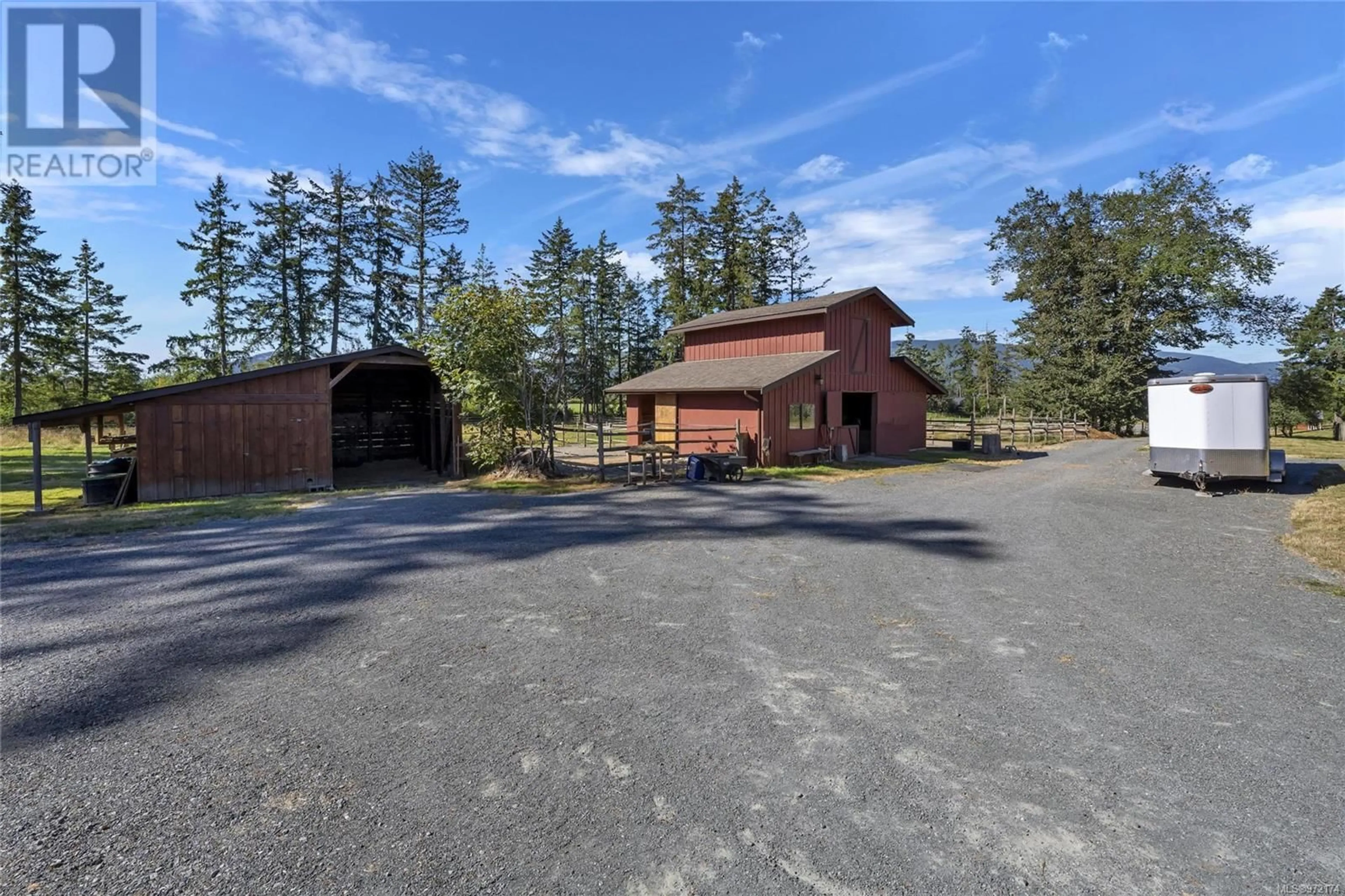 Indoor foyer for 4701 Wilson Rd, Duncan British Columbia V9L6L6