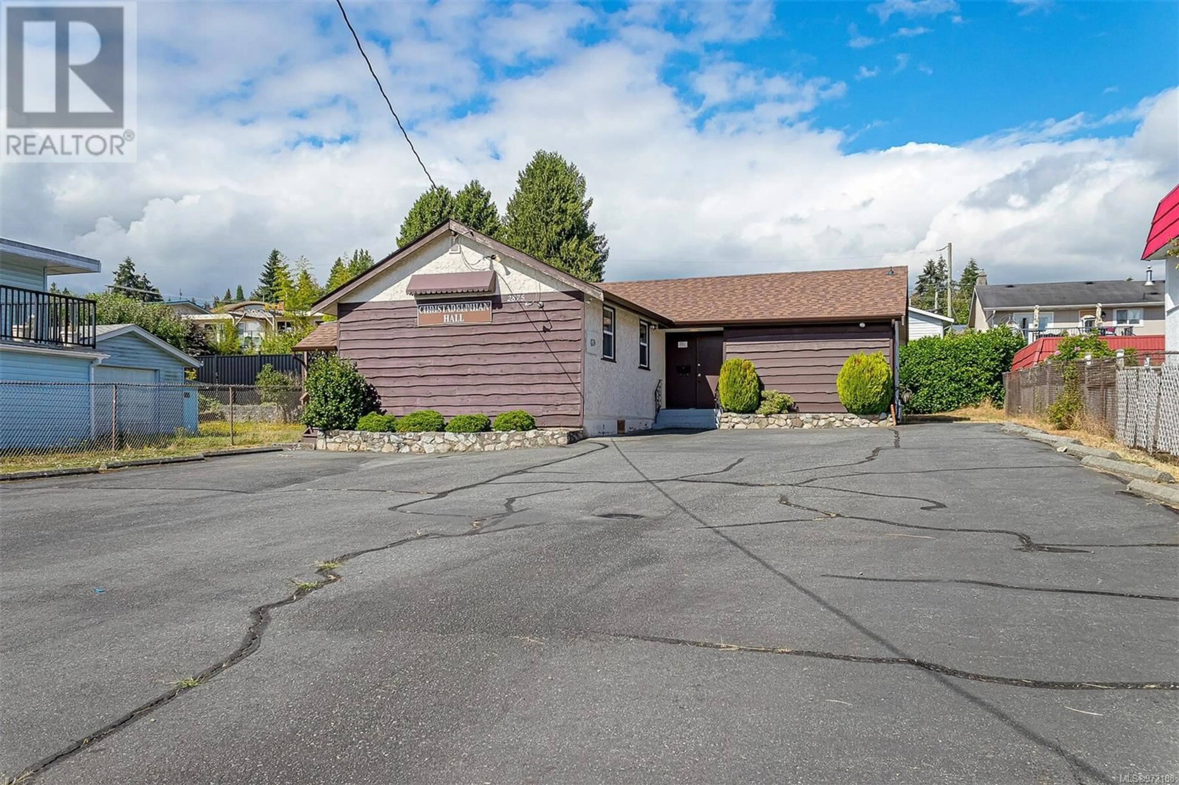 Frontside or backside of a home, the front or back of building for 2875 Elk St, Nanaimo British Columbia V9S3X1