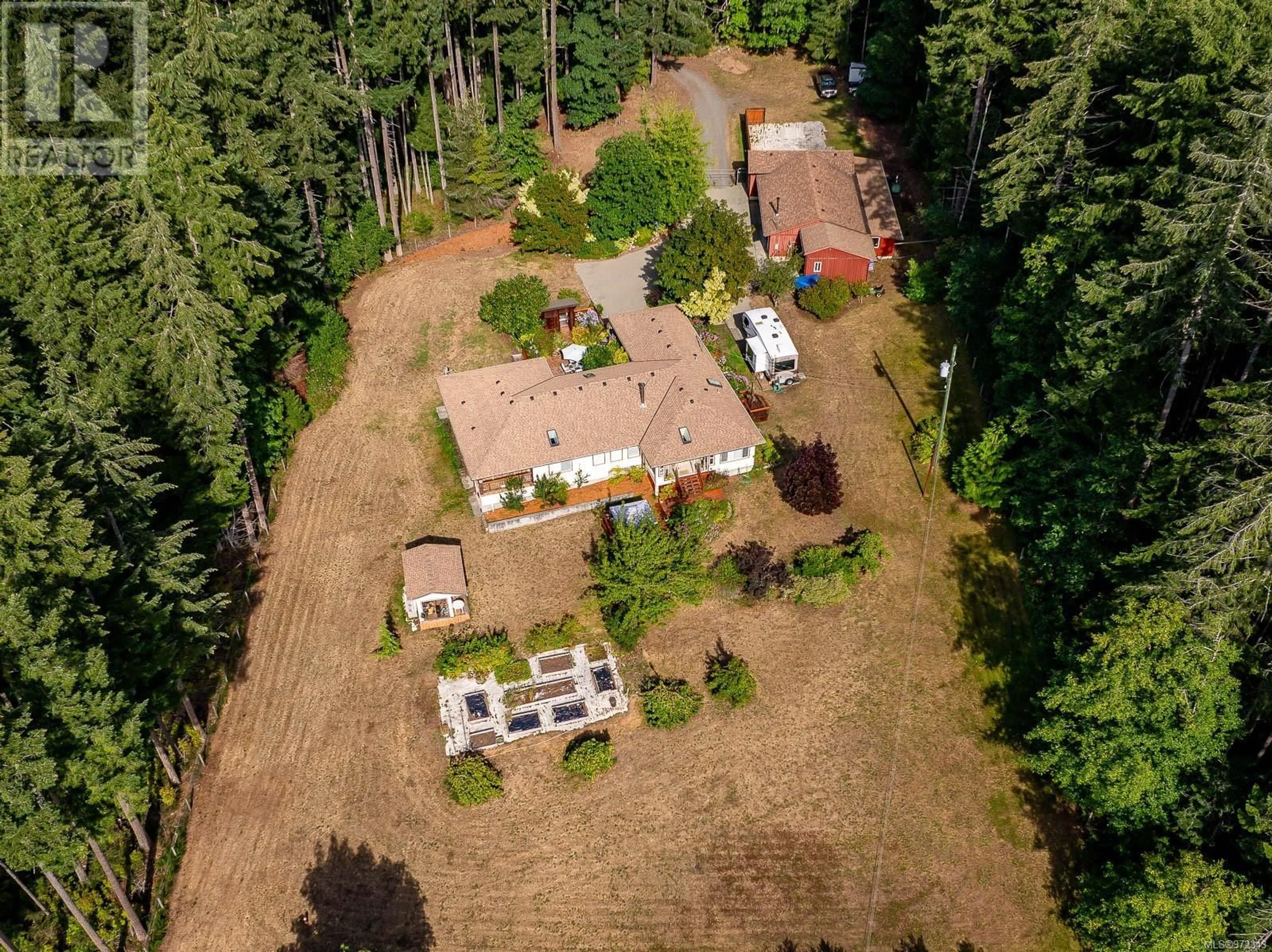 Frontside or backside of a home, cottage for 6411 Bishop Rd, Courtenay British Columbia V9J1V3