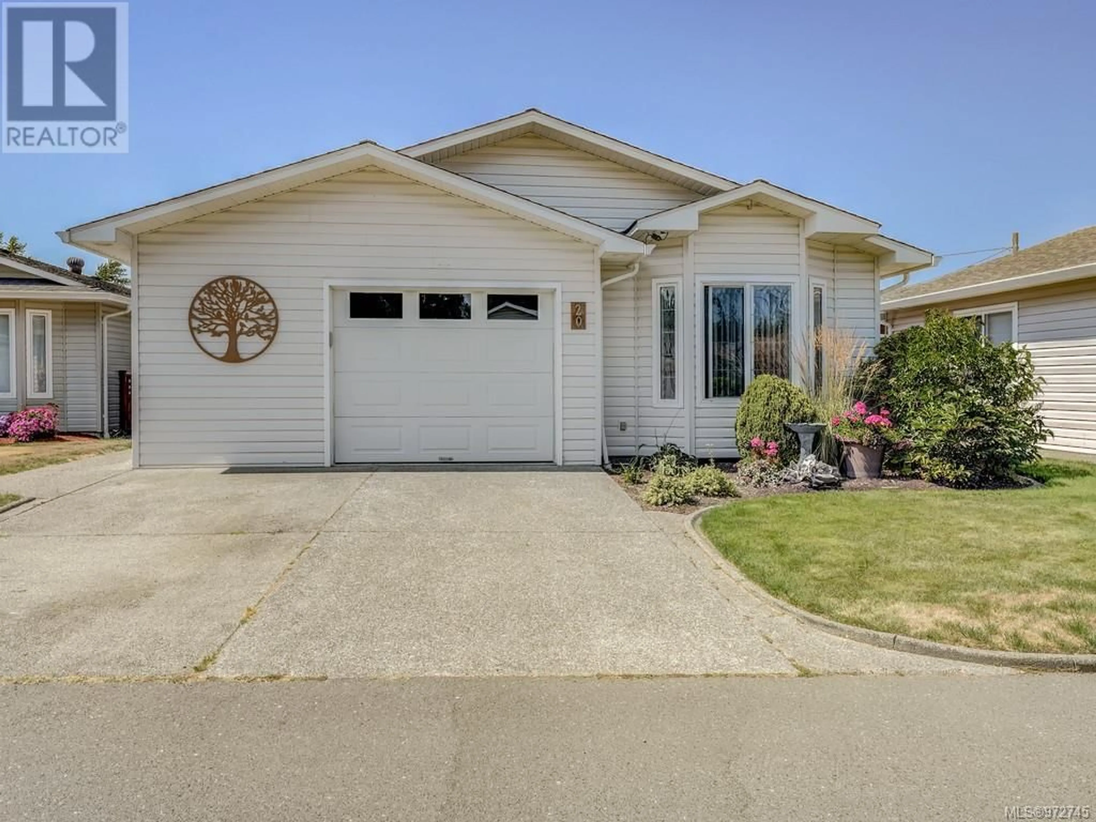 Frontside or backside of a home for 20 7570 Tetayut Rd, Central Saanich British Columbia V8M2H4