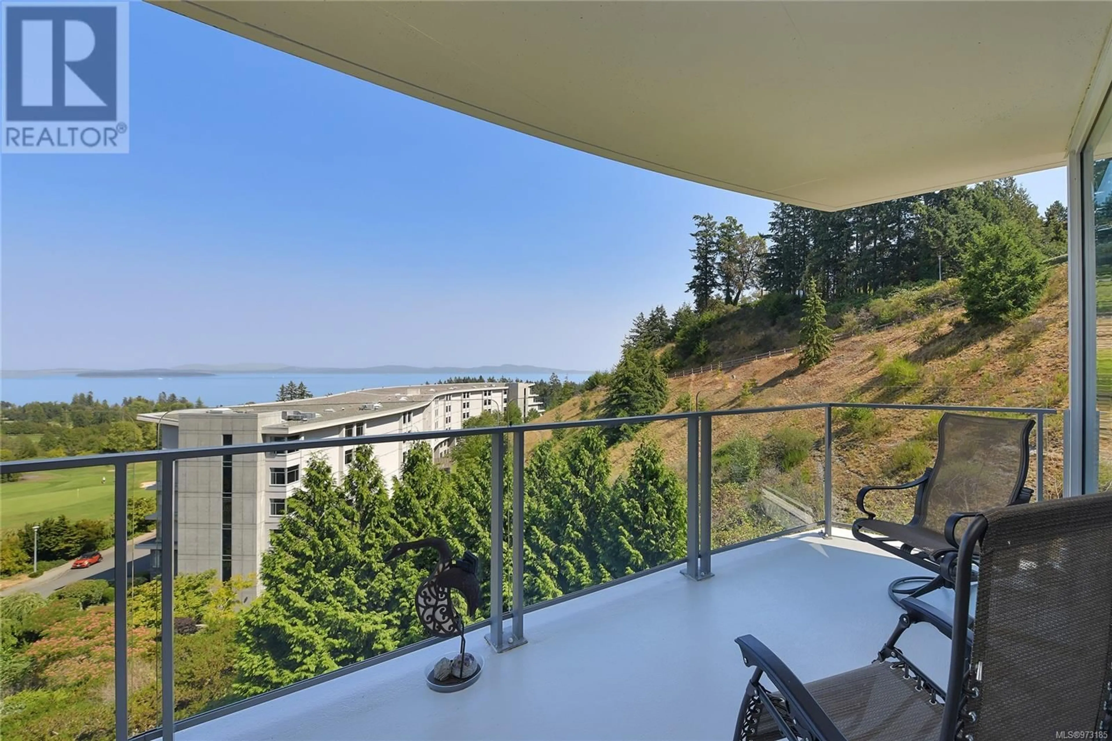 Balcony in the apartment, water/lake/river/ocean view for 503 738 Sayward Hill Terr, Saanich British Columbia V8Y3K1