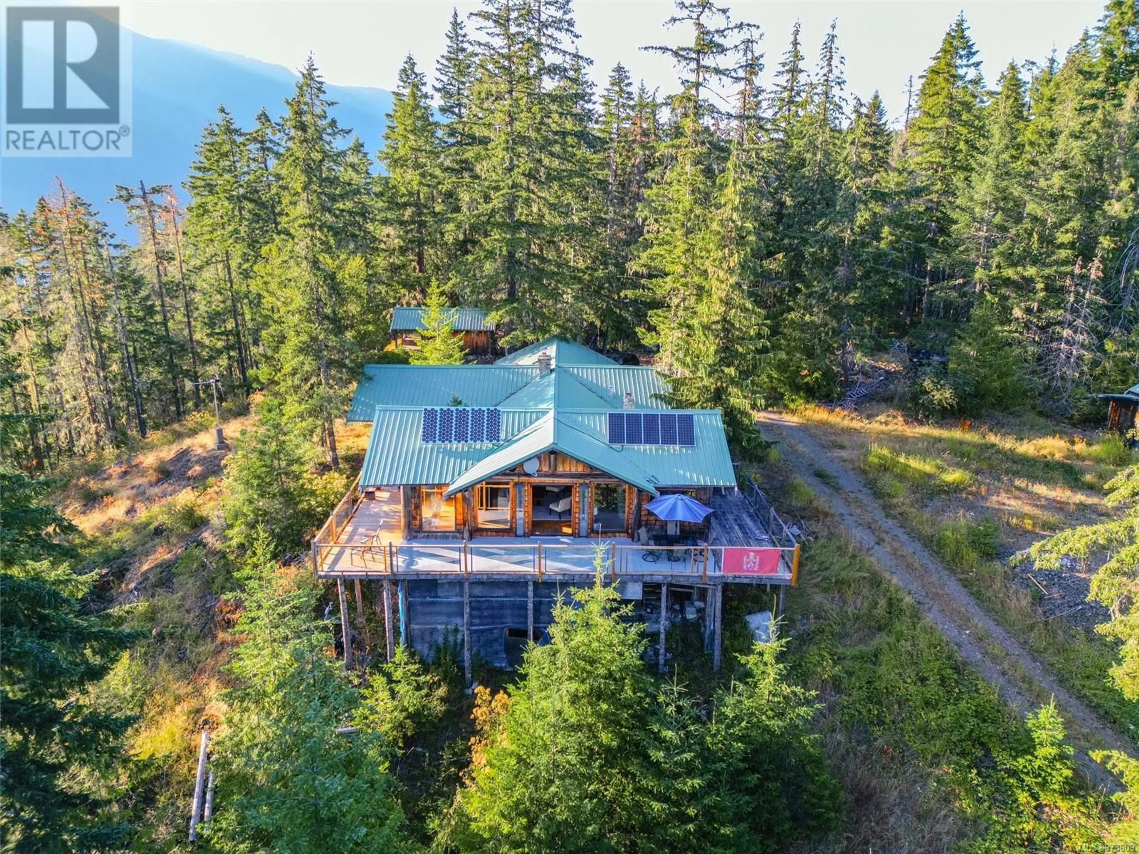 Frontside or backside of a home, cottage for BLK 1006 Gold River (Off) Hwy, Campbell River British Columbia V9H1P1