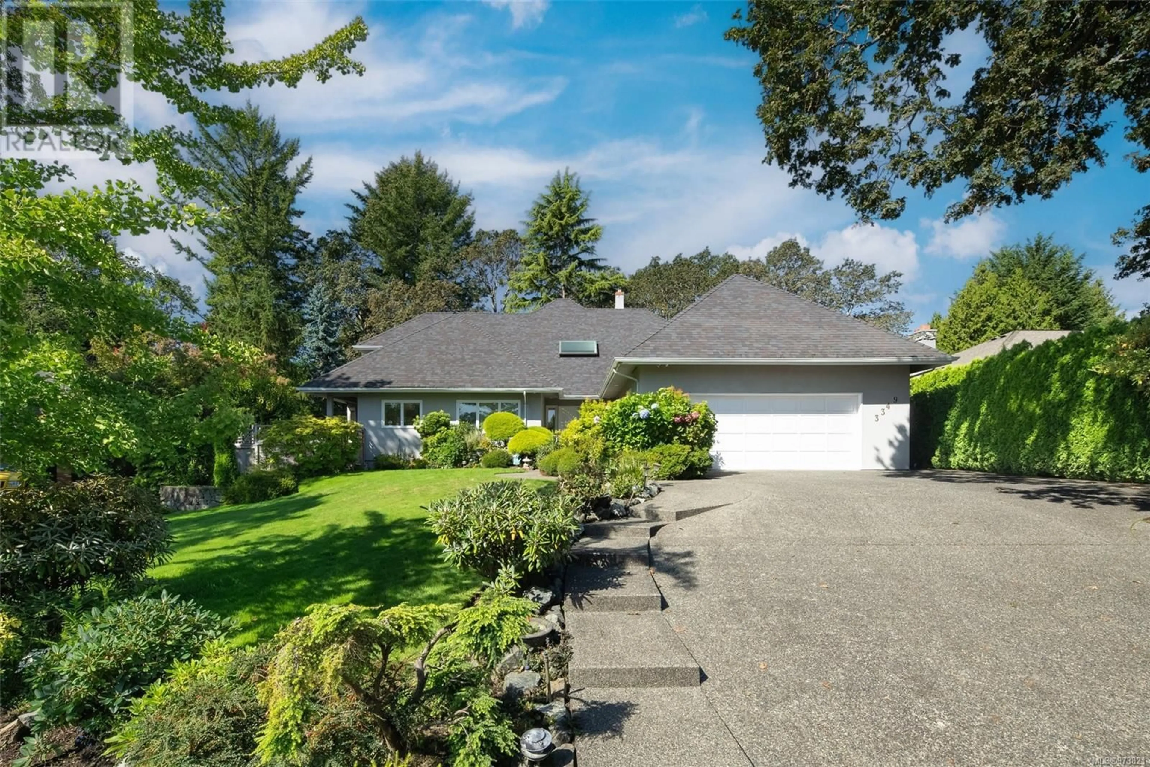 Frontside or backside of a home, cottage for 3349 University Woods, Oak Bay British Columbia V8P5R2