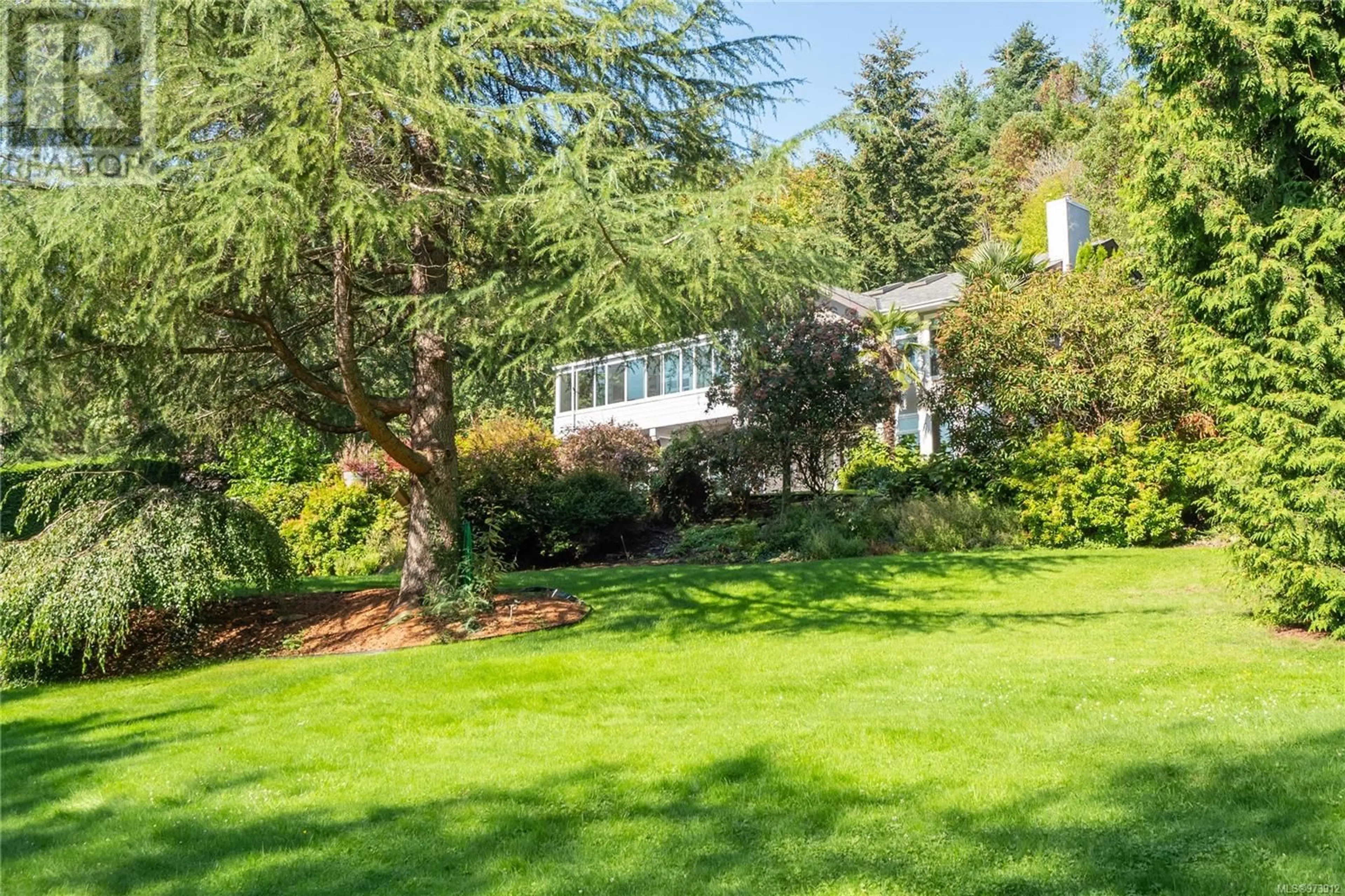 Outside view for 11074 Larkspur Lane, North Saanich British Columbia V8L5N6