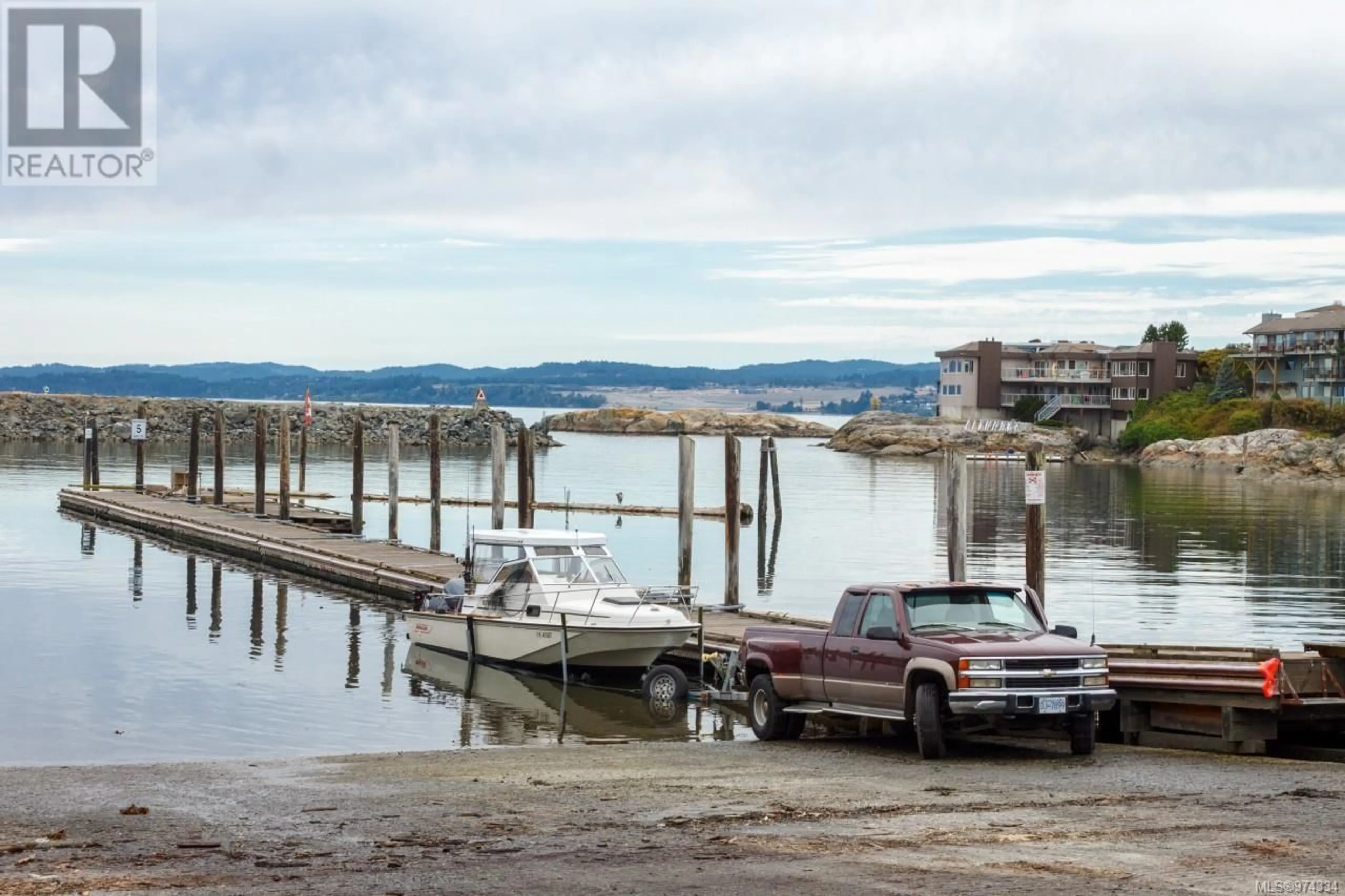 A pic from exterior of the house or condo, lake for 385 Kinver St, Esquimalt British Columbia V9A6C3