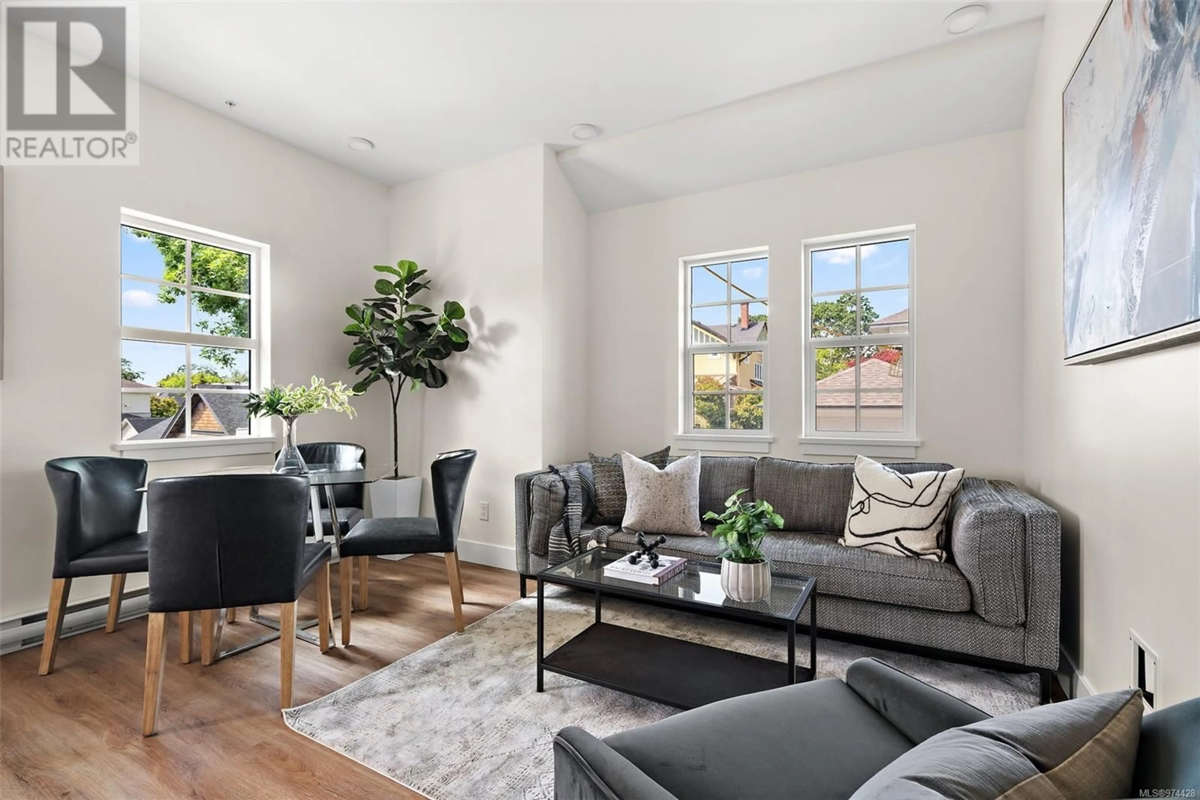 Living room, wood floors for 102 A 1224 Richardson St, Victoria British Columbia V8V3E1