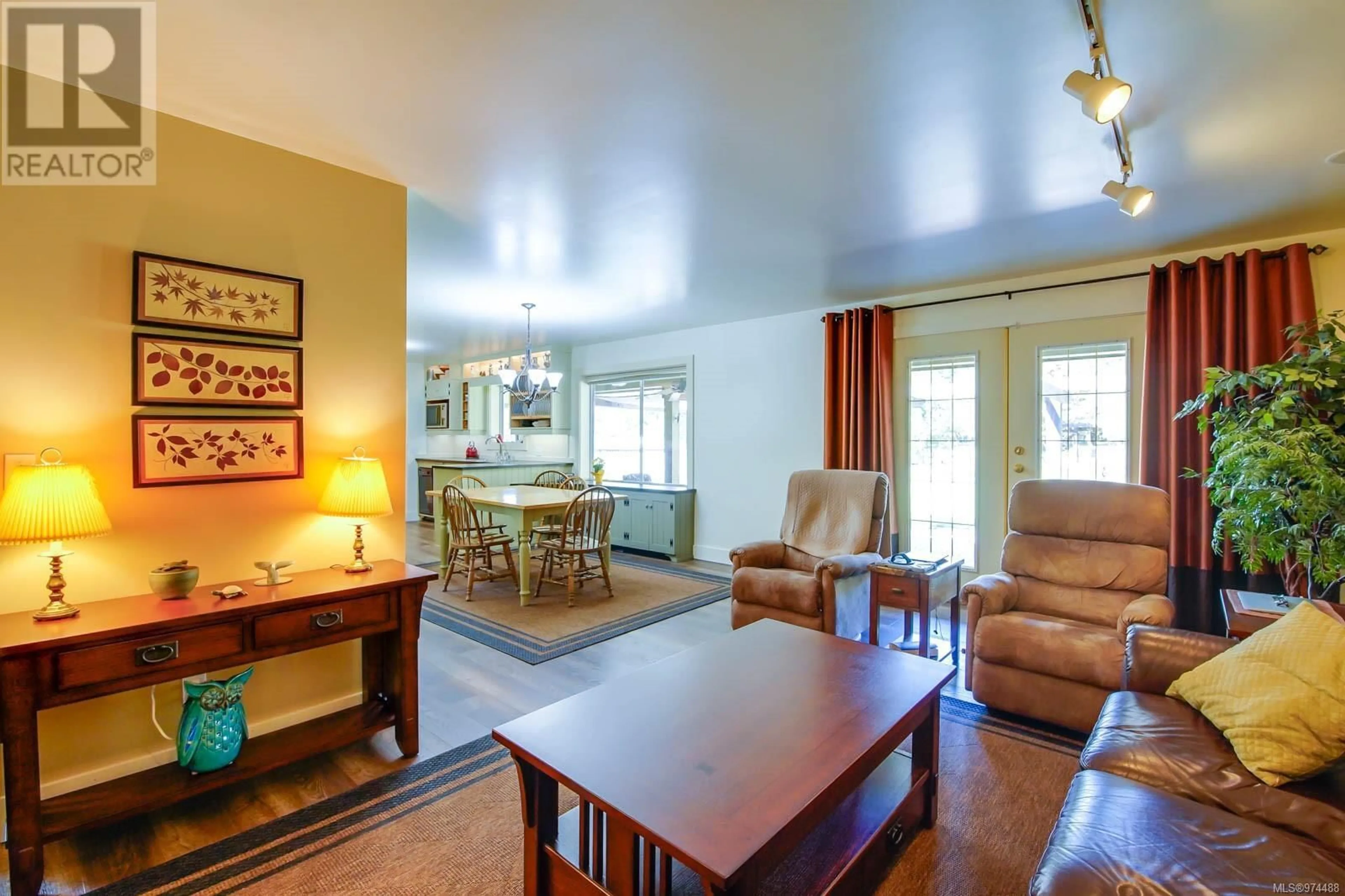 Living room, wood floors for 5959 Lugrin Rd, Port Alberni British Columbia V9Y8K5