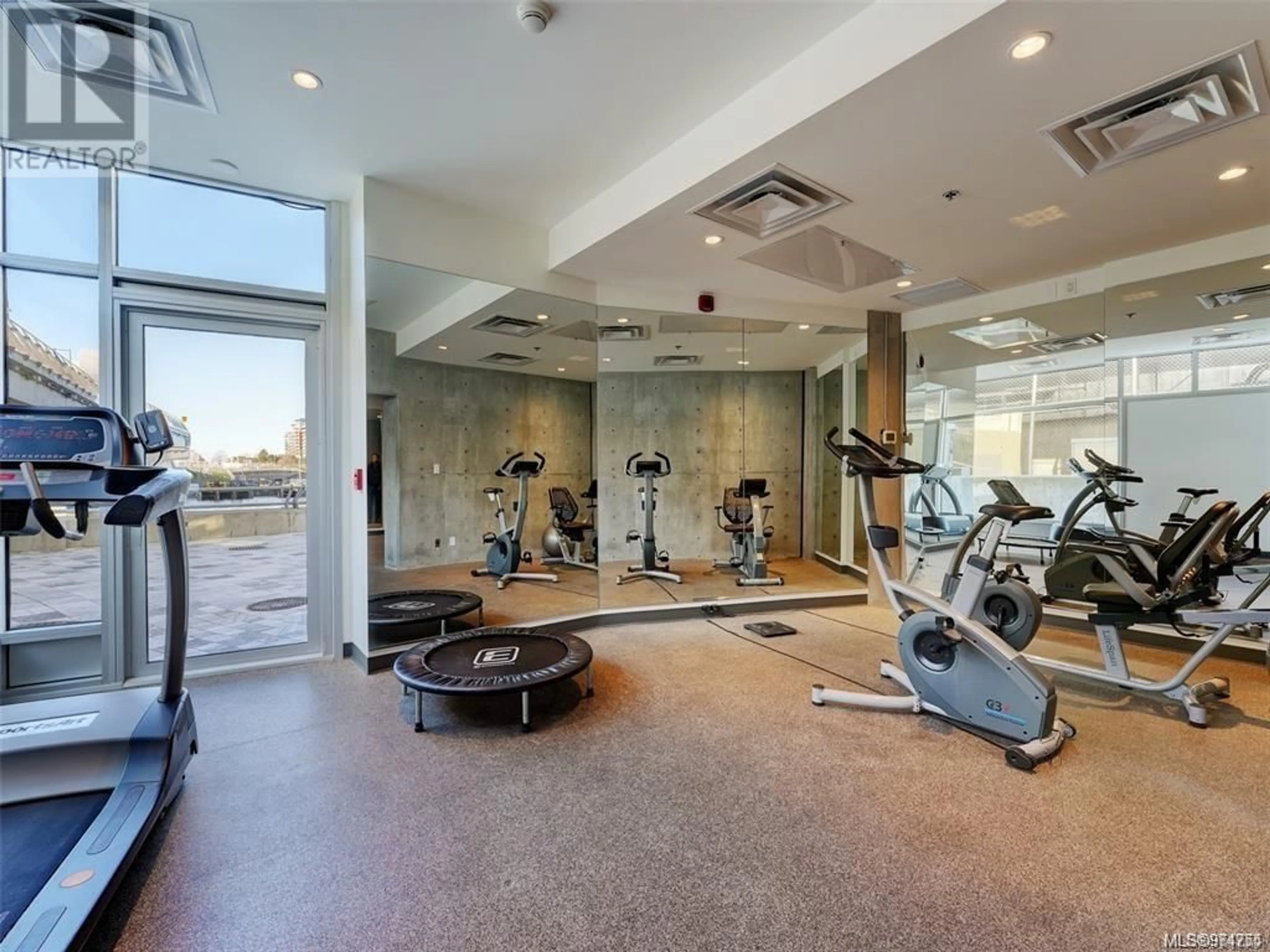 Gym or fitness room for 320 1610 Store St, Victoria British Columbia V8W0E3