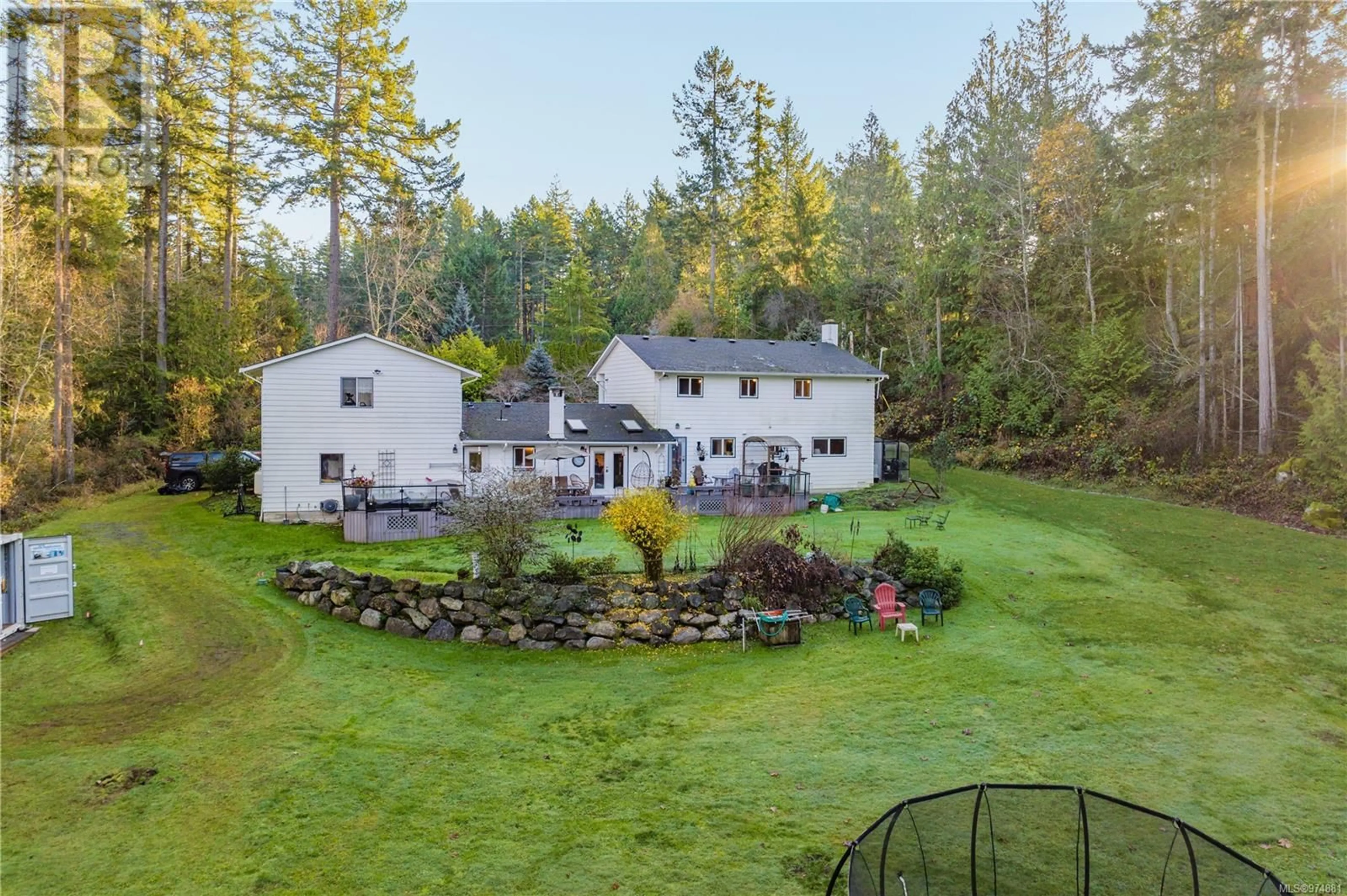 Cottage for 784 Woodcreek Dr, North Saanich British Columbia V8L5K4