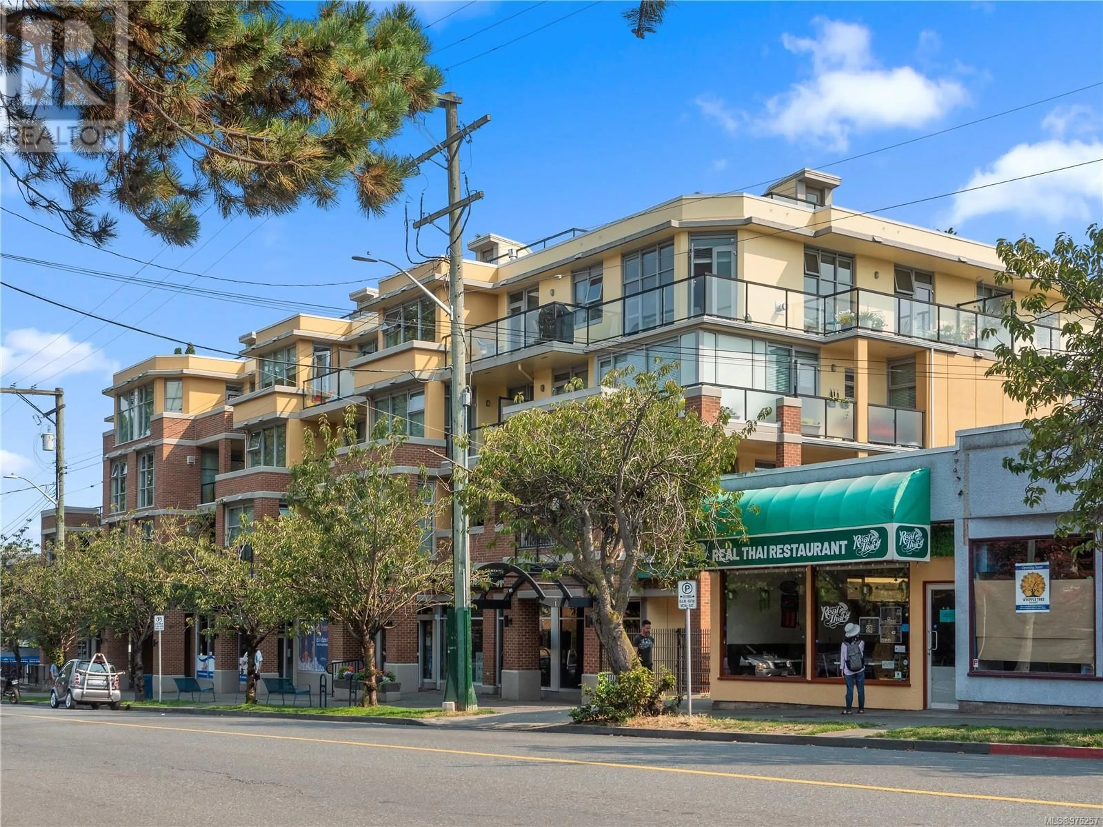 A pic from exterior of the house or condo, the street view for 308 225 Menzies St, Victoria British Columbia V8V2G6