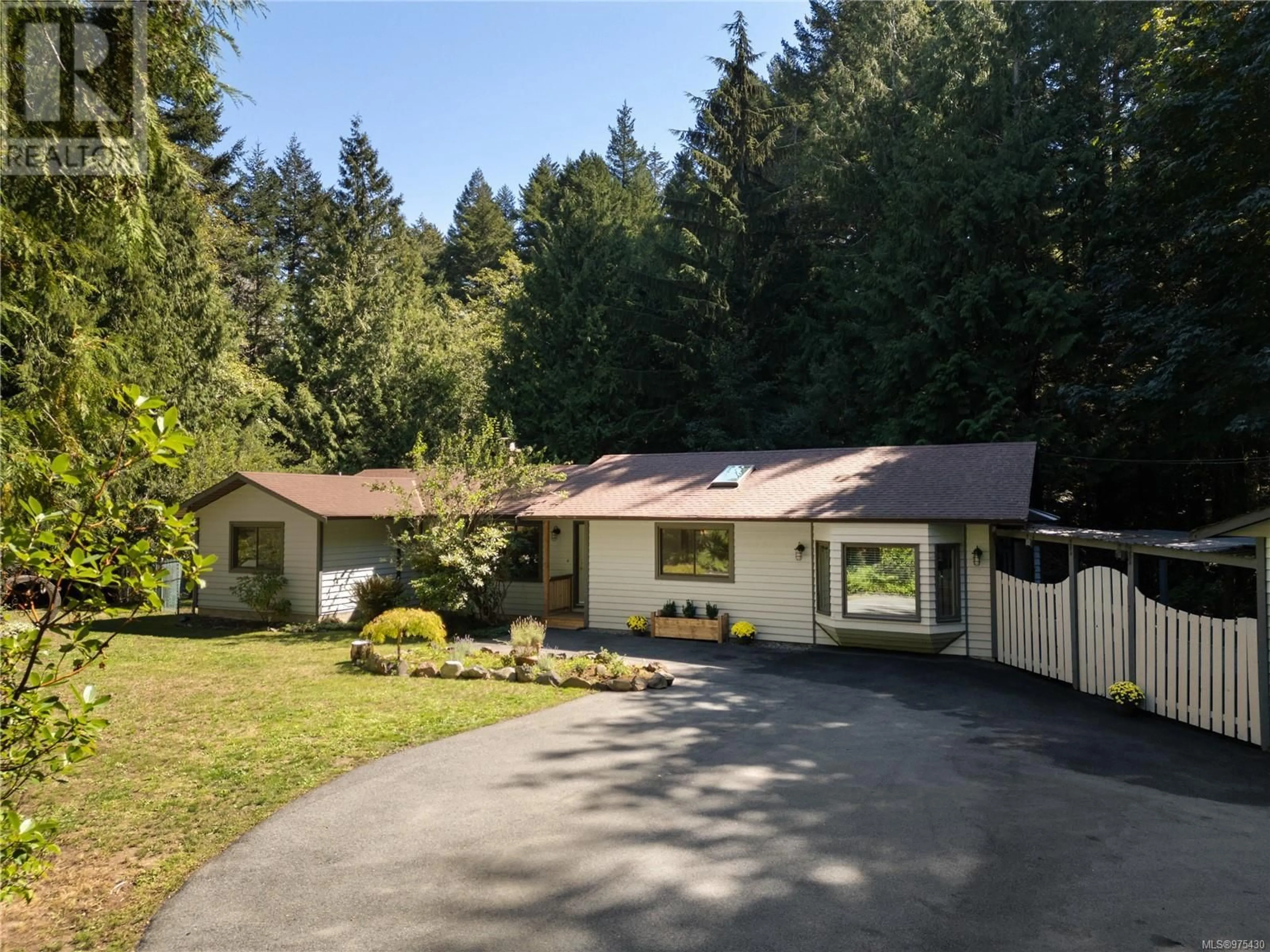 Frontside or backside of a home for 4531 Lindholm Rd, Metchosin British Columbia V9C4C5