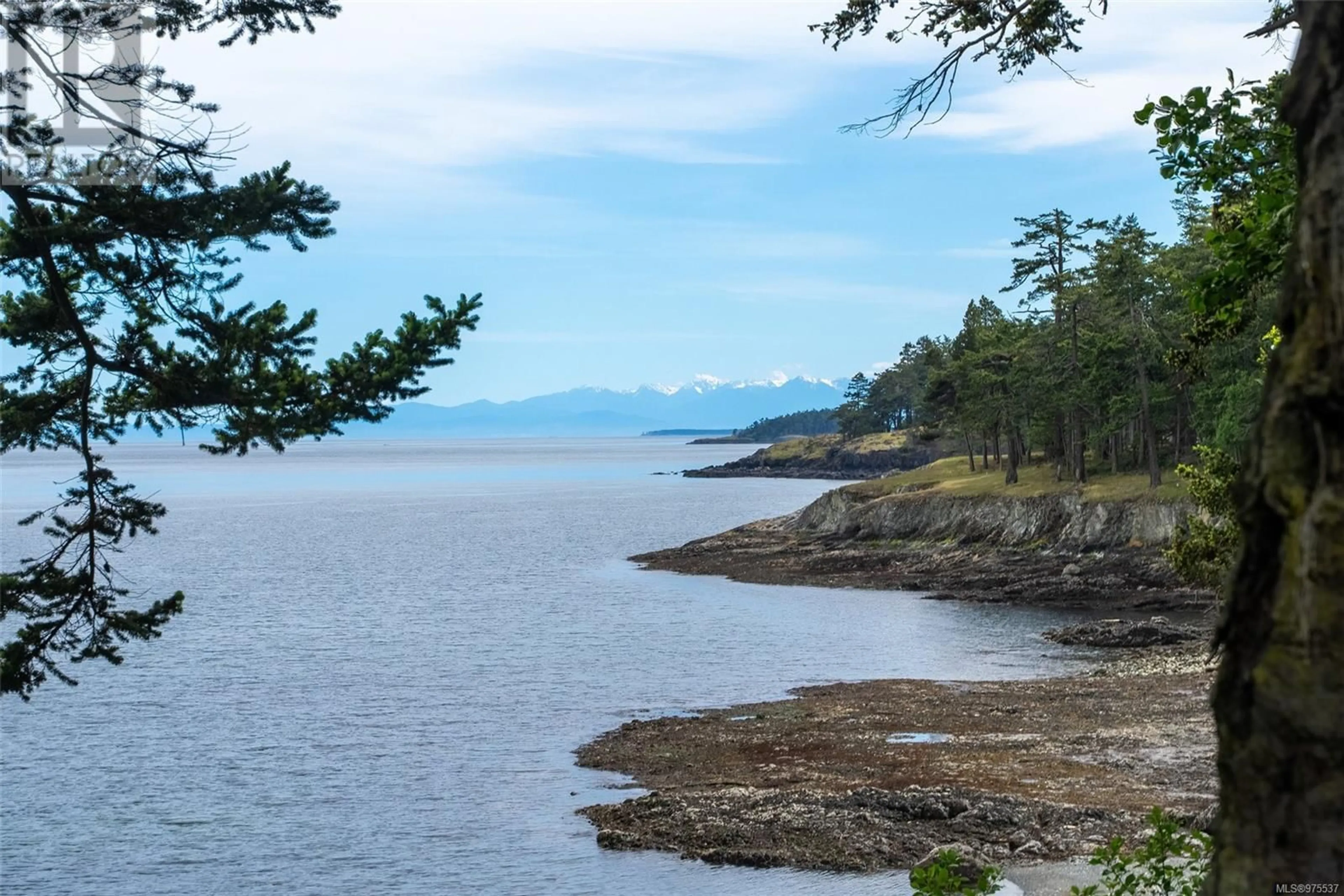 Lakeview for 825 Cedar Bough Spur, Sidney Island British Columbia V0N2G0