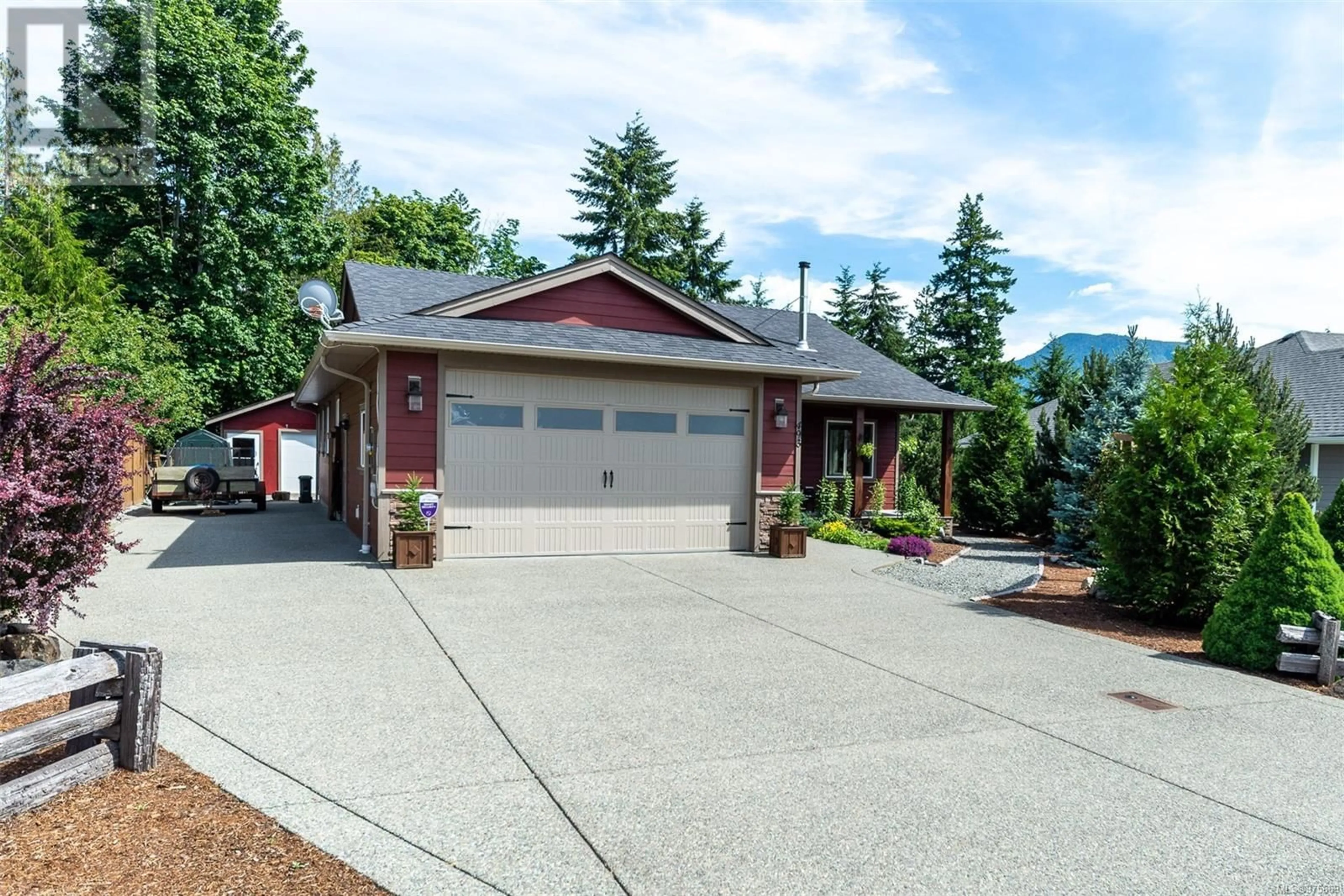 Frontside or backside of a home, cottage for 493 Mountain View Dr, Lake Cowichan British Columbia V0R2G1