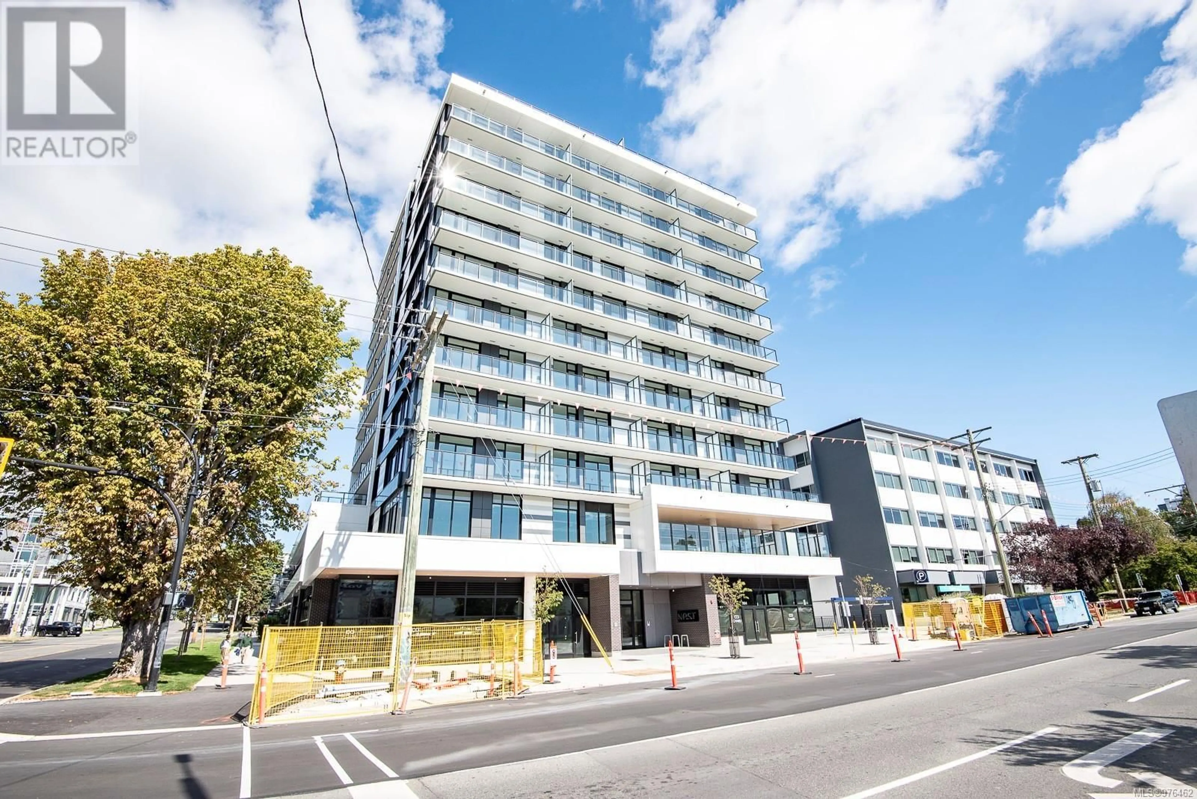 A pic from exterior of the house or condo, the front or back of building for 804 1100 Yates St, Victoria British Columbia V8V0H5