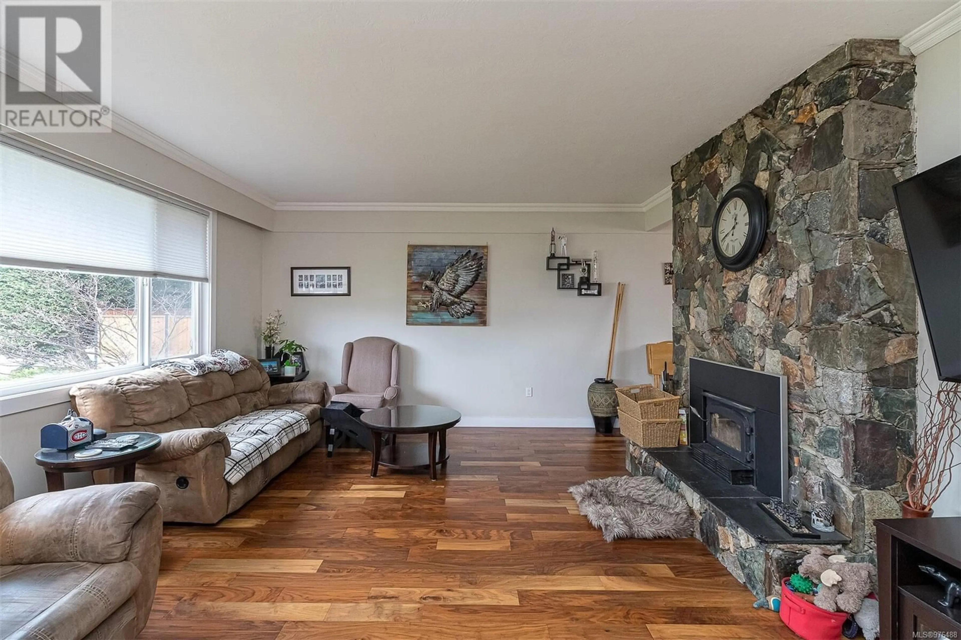 Living room, wood floors for 323 Benhomer Dr, Colwood British Columbia V9C2C8