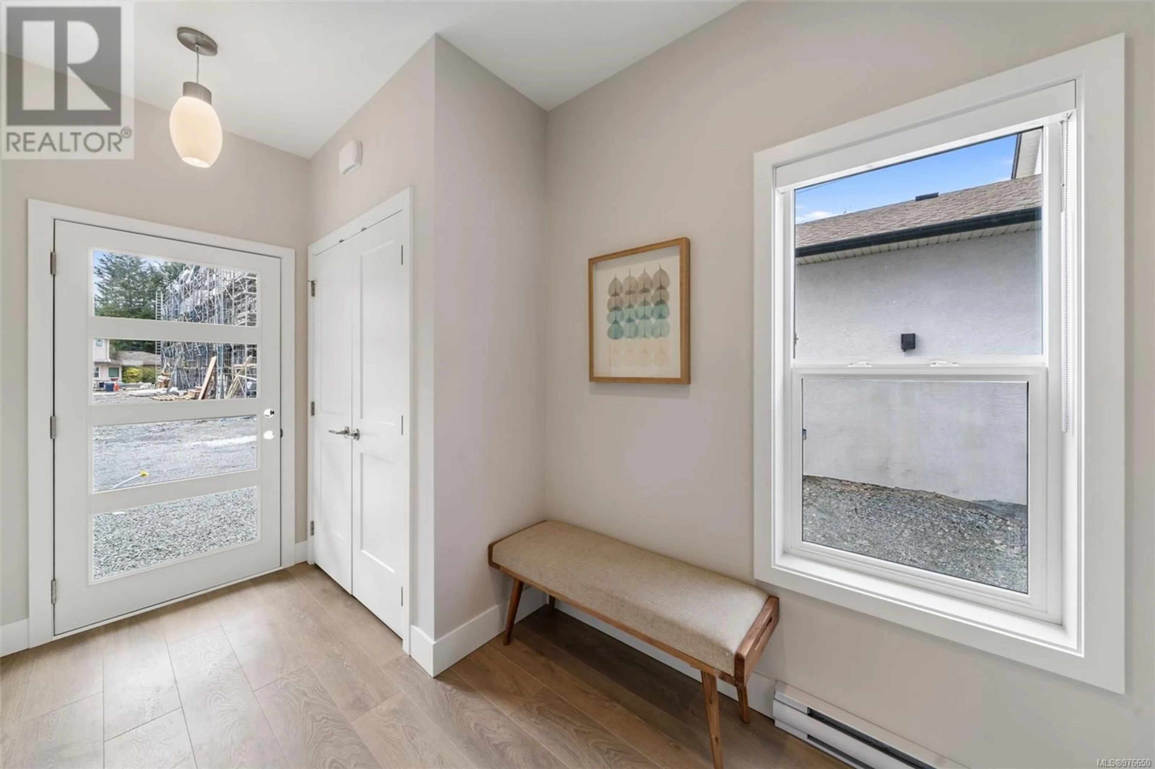 Indoor entryway, wood floors for 1206 Arcadiawood Crt, Langford British Columbia V9C2Z8