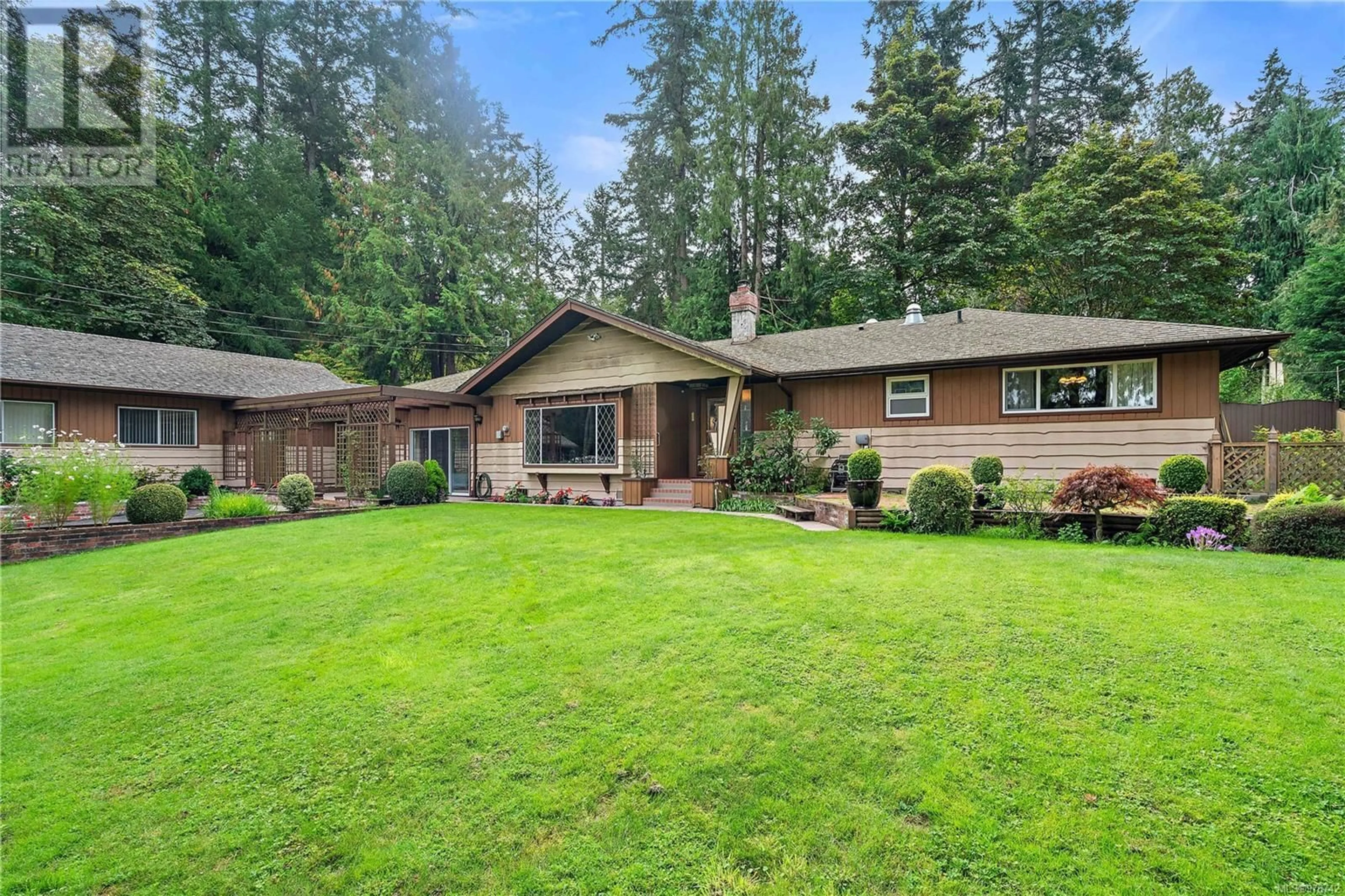 Outside view for 1097 Maple Rd, North Saanich British Columbia V8L5P5