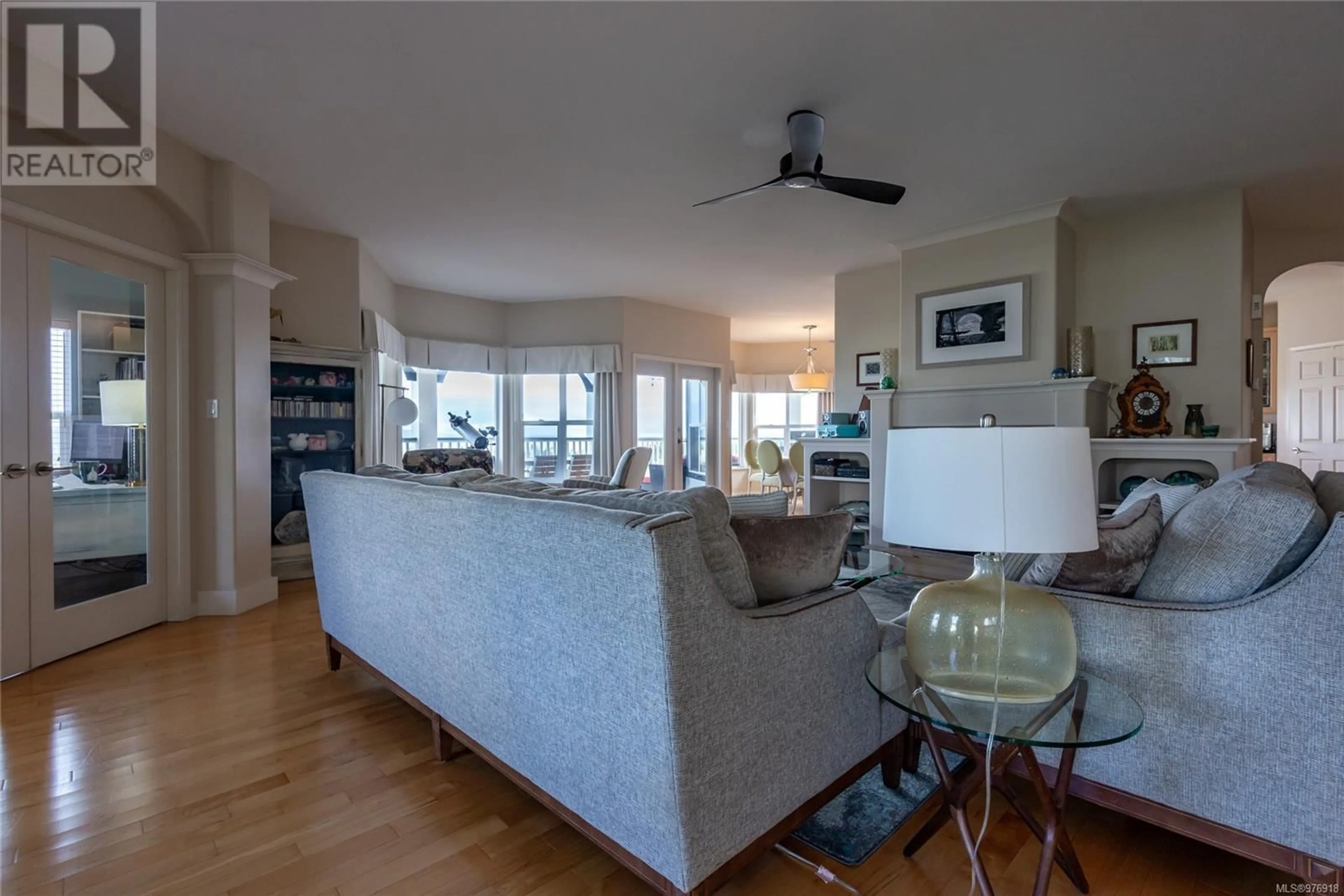 Living room with furniture, unknown for 727 NELSON ROAD, Campbell River British Columbia V9H1S1
